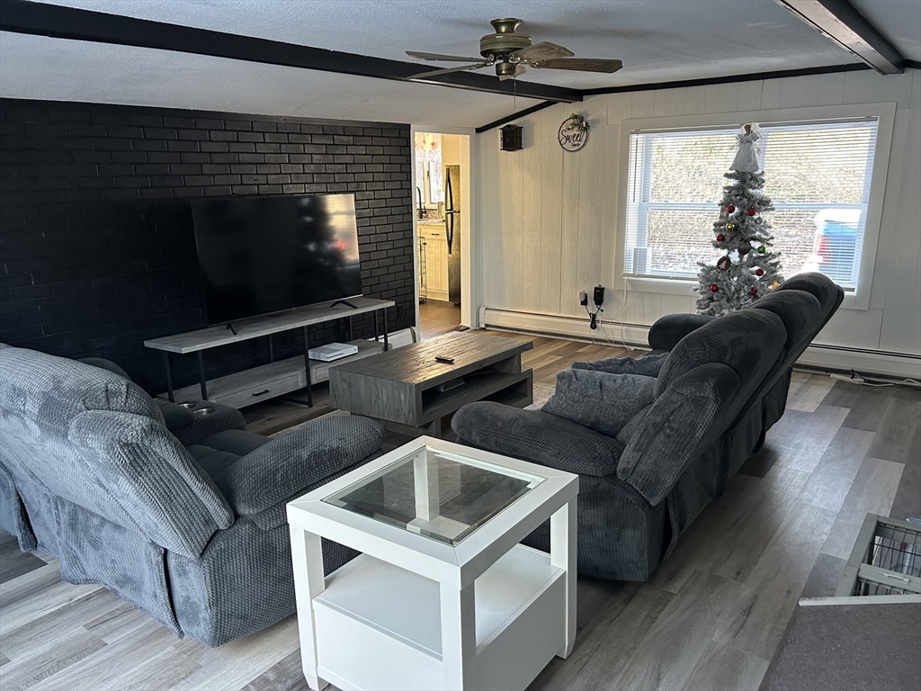 26 Churchill Rd