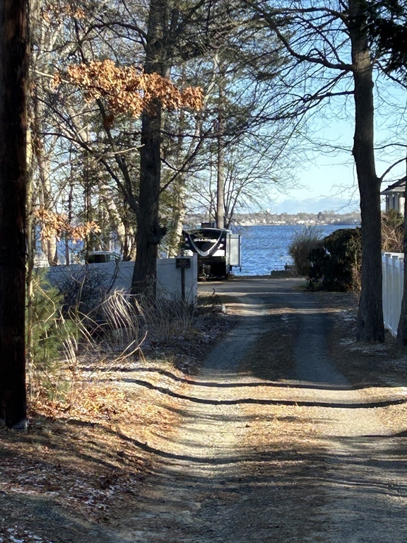 26 Churchill Rd