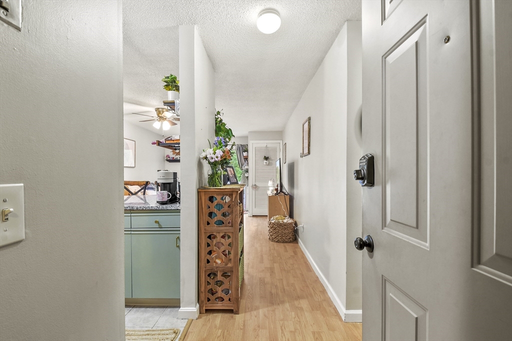450 Somerset Avenue # 9 Unit: 6-9