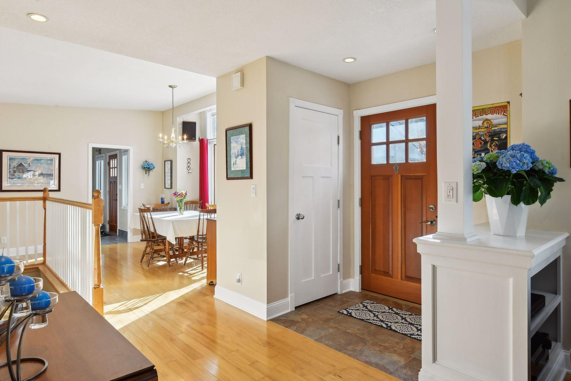 2835 Inner Road