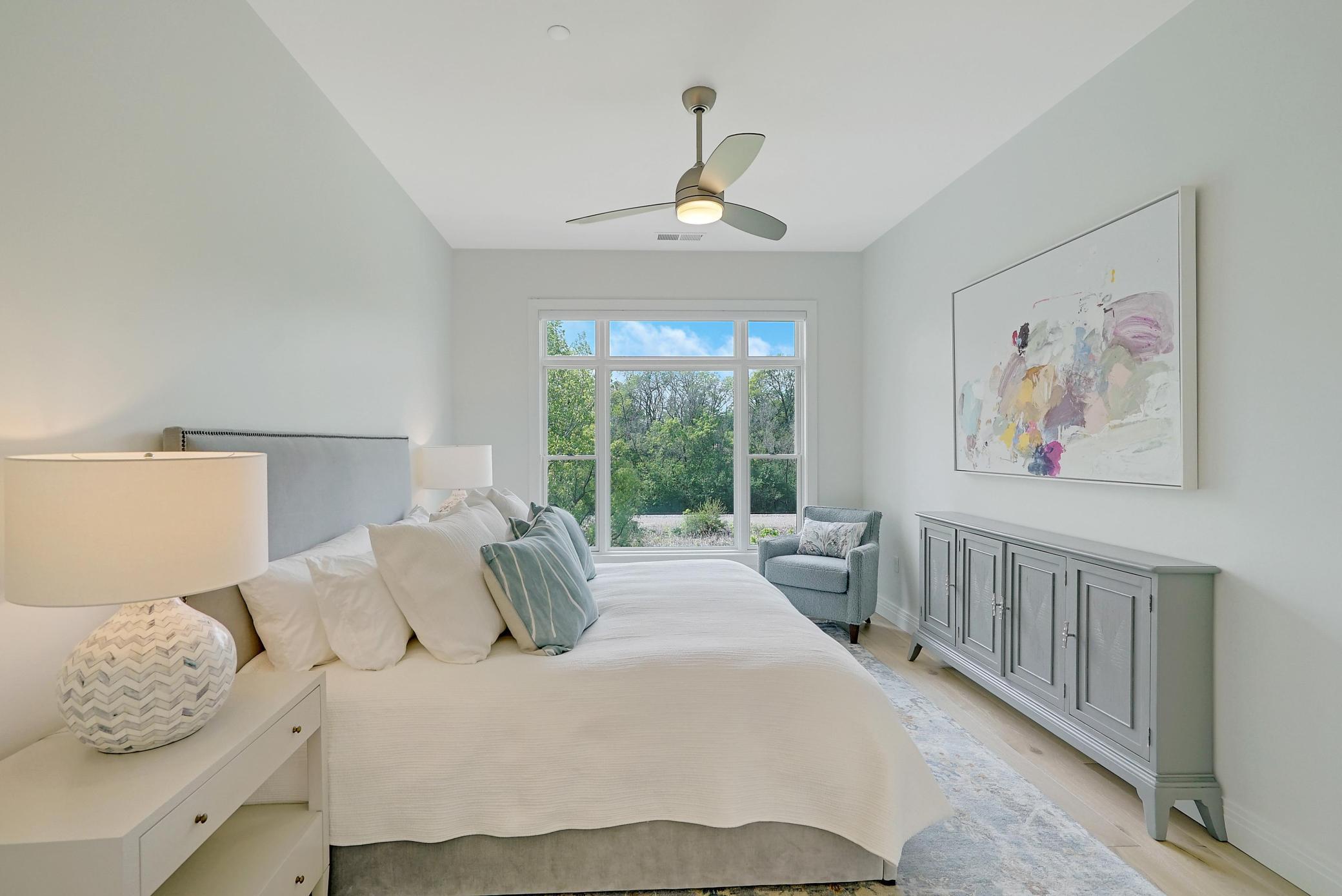 935 Lake Street E Unit: 204