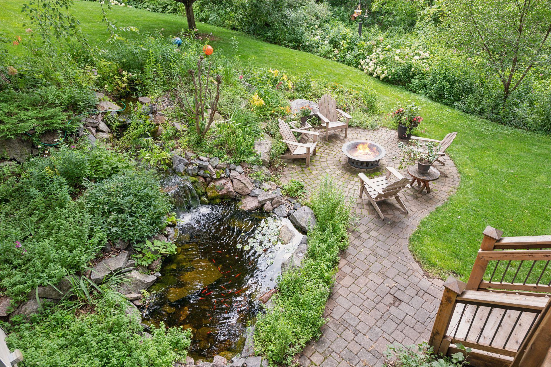 1825 Forestview Lane N