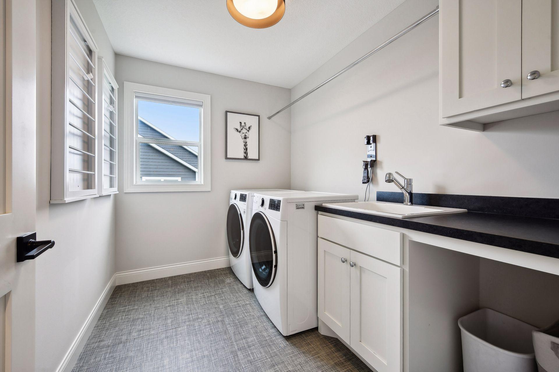 7536 Walnut Grove Lane N