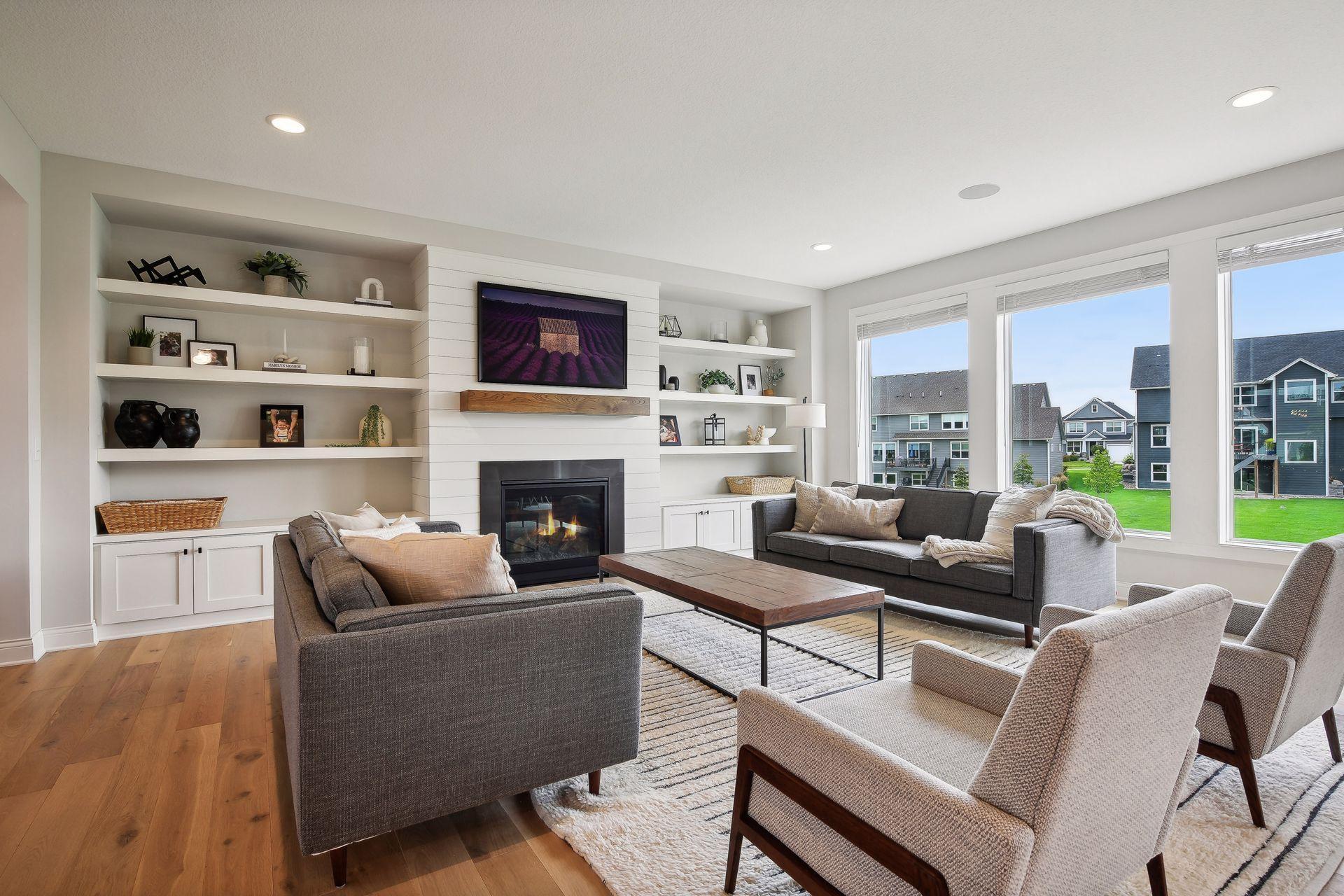 7536 Walnut Grove Lane N