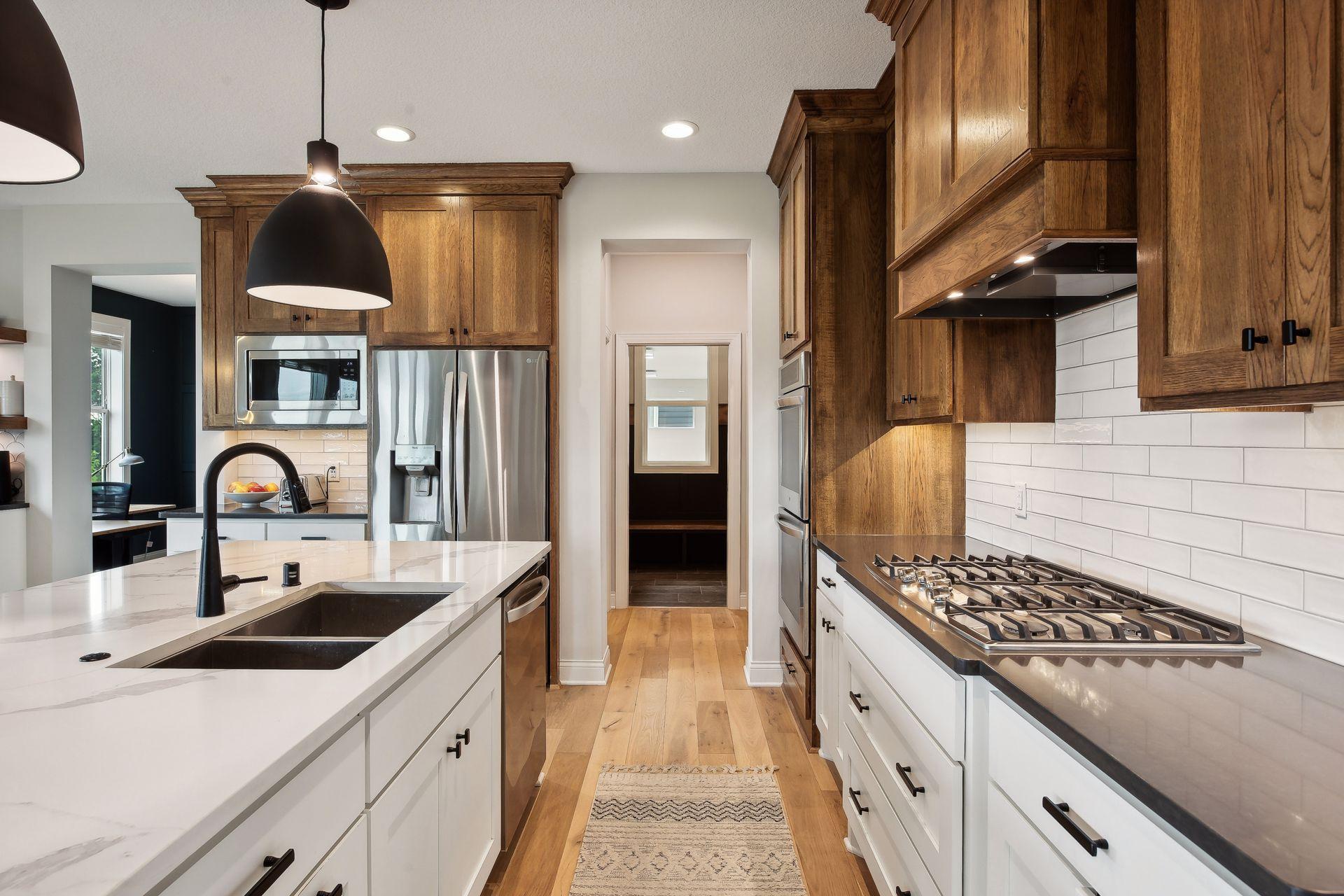 7536 Walnut Grove Lane N