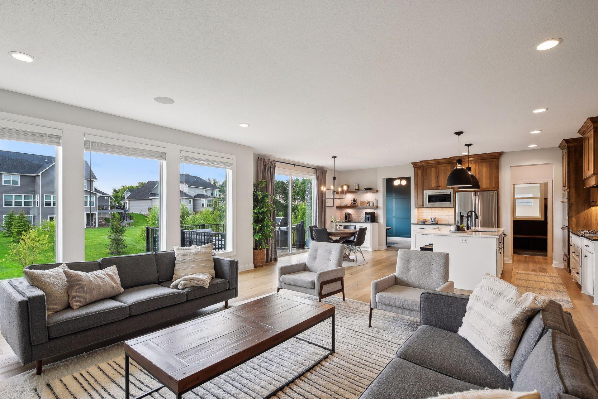 7536 Walnut Grove Lane N