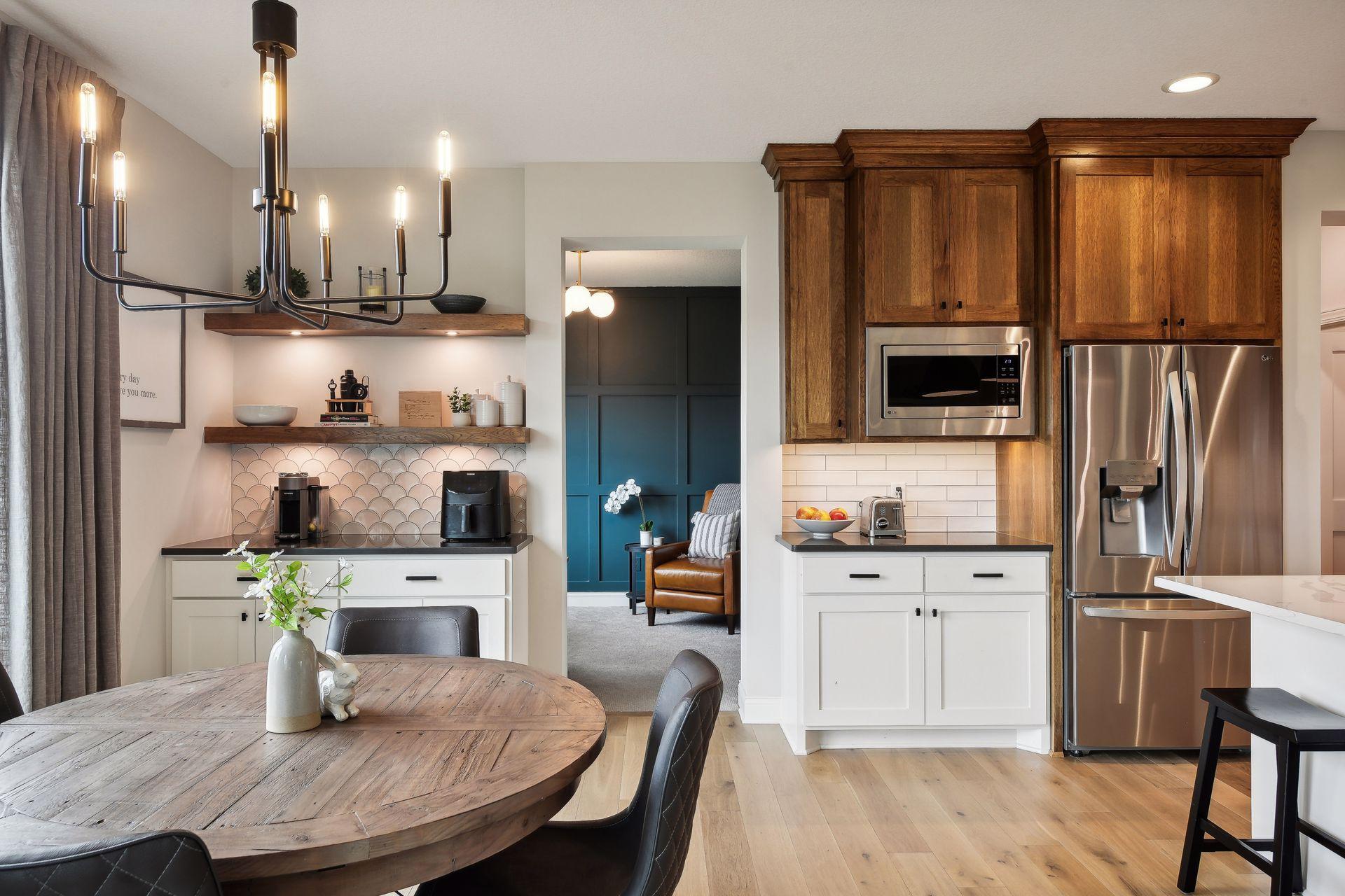 7536 Walnut Grove Lane N