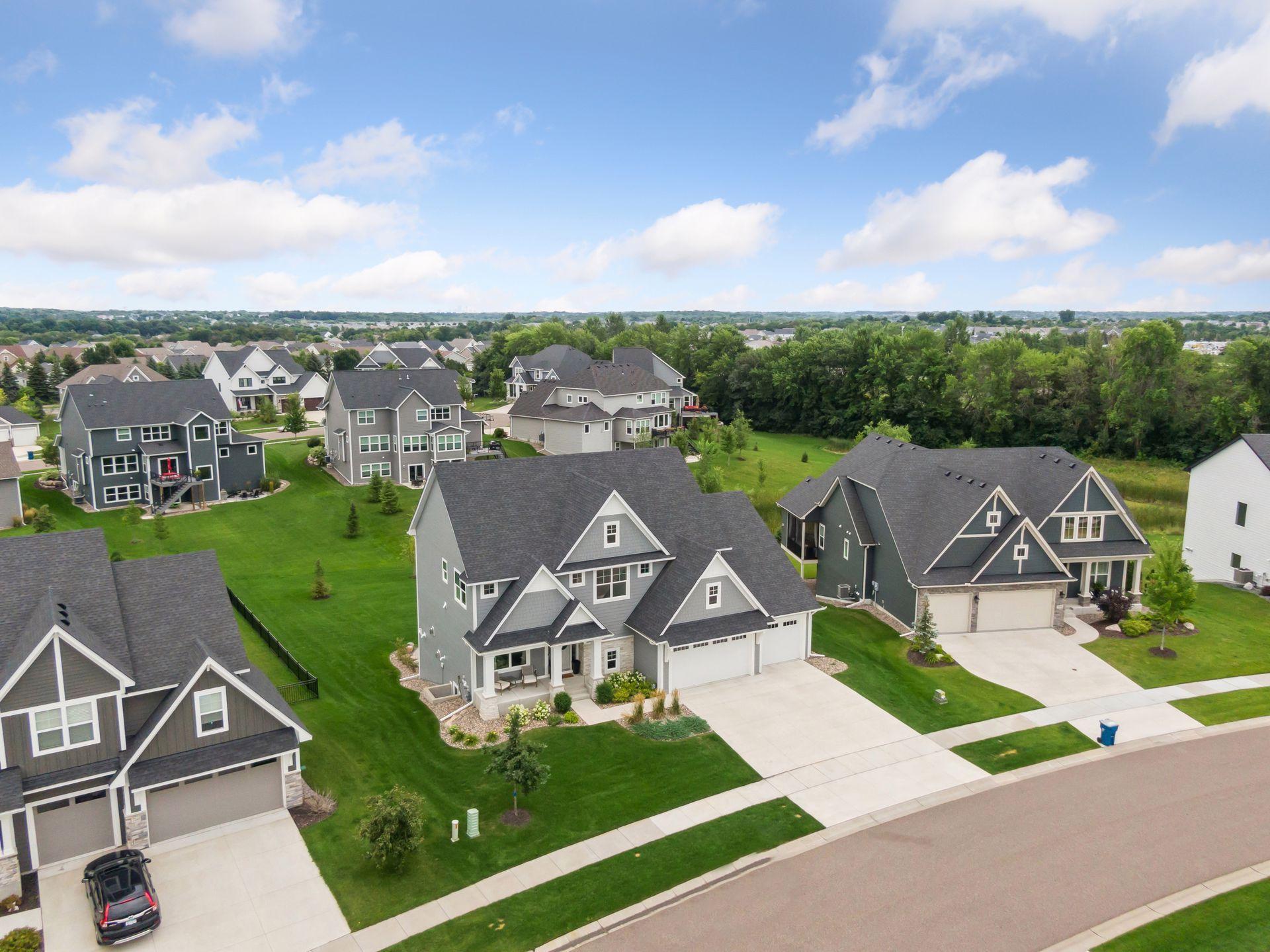 7536 Walnut Grove Lane N