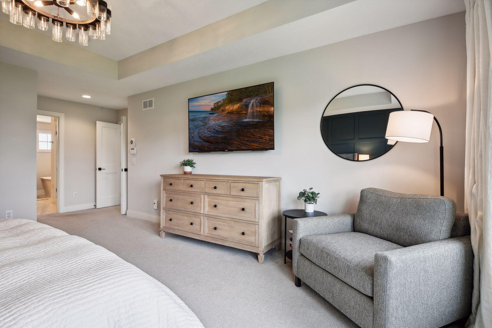 7536 Walnut Grove Lane N