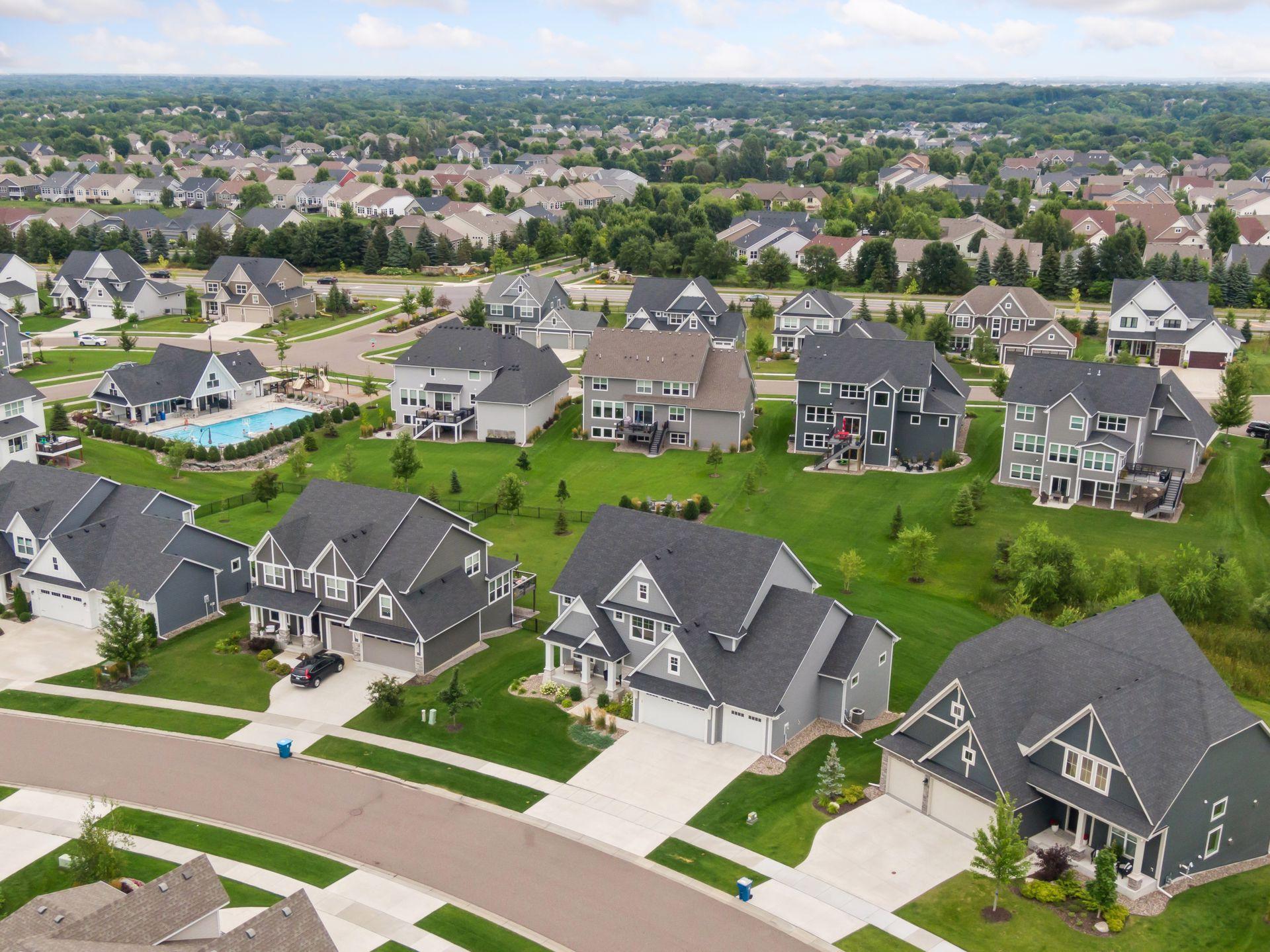 7536 Walnut Grove Lane N