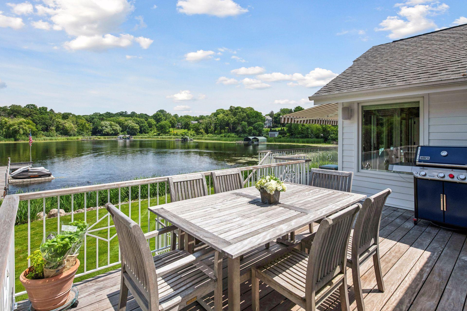 513 Ferndale Road W