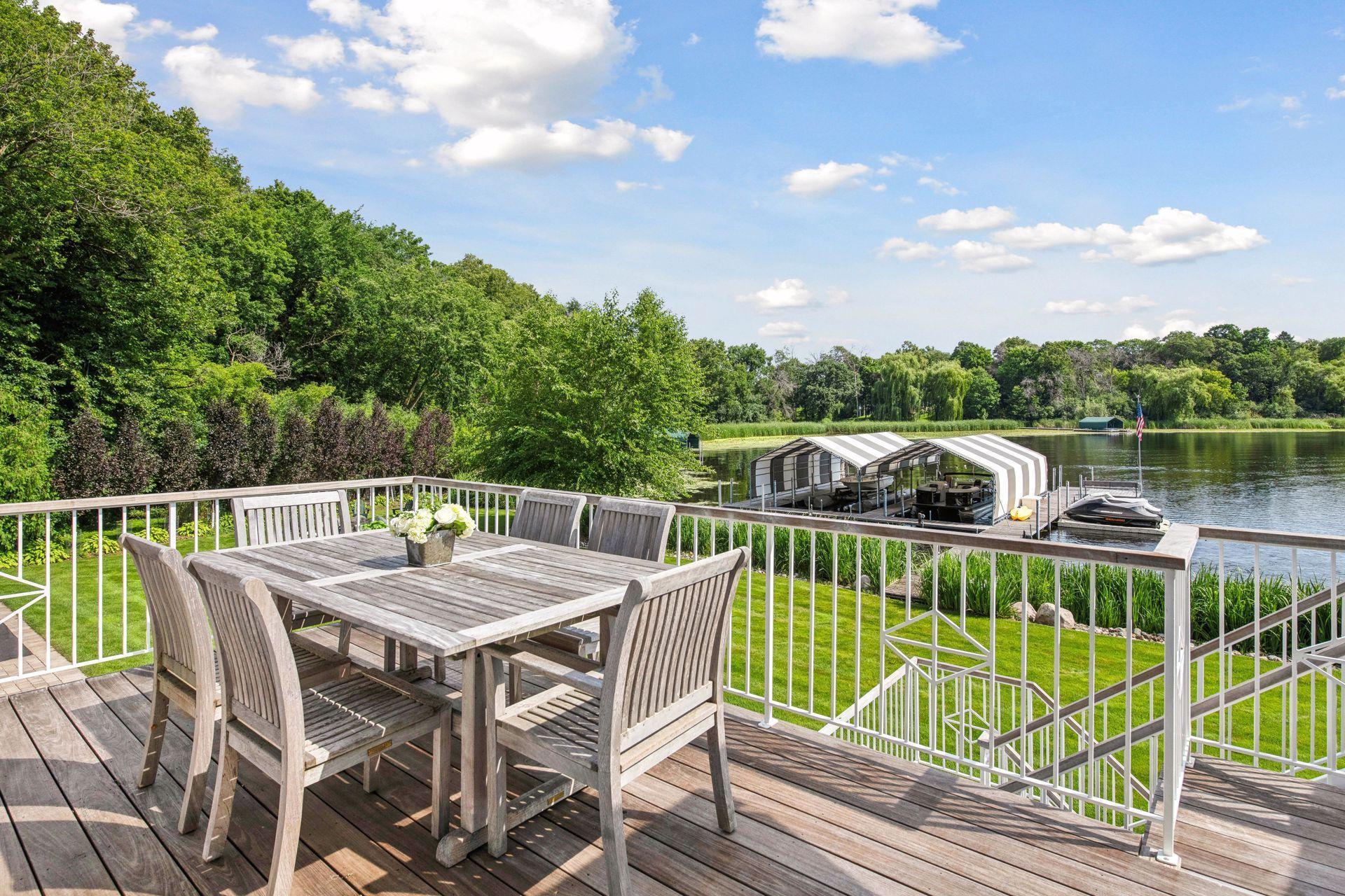513 Ferndale Road W