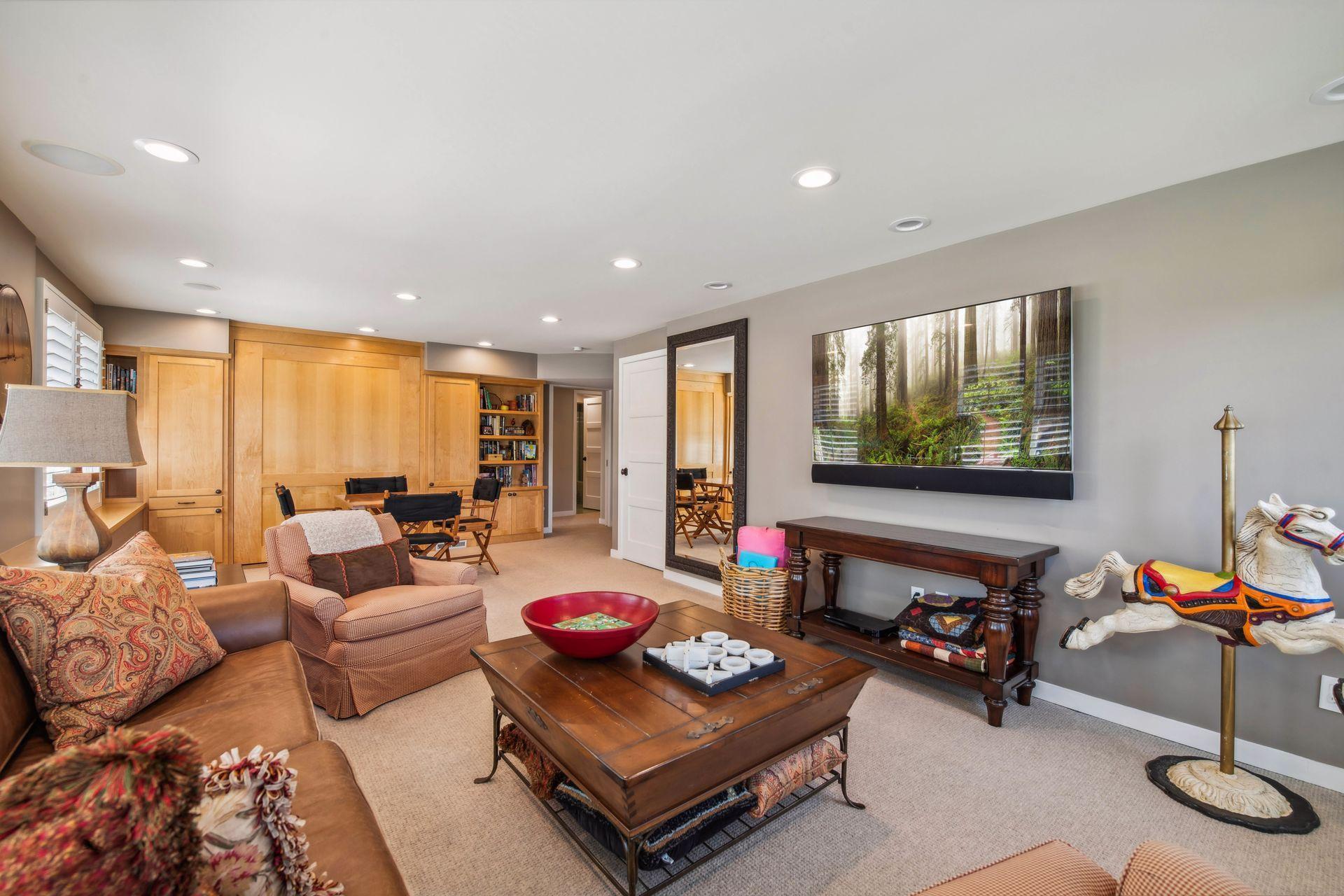 513 Ferndale Road W