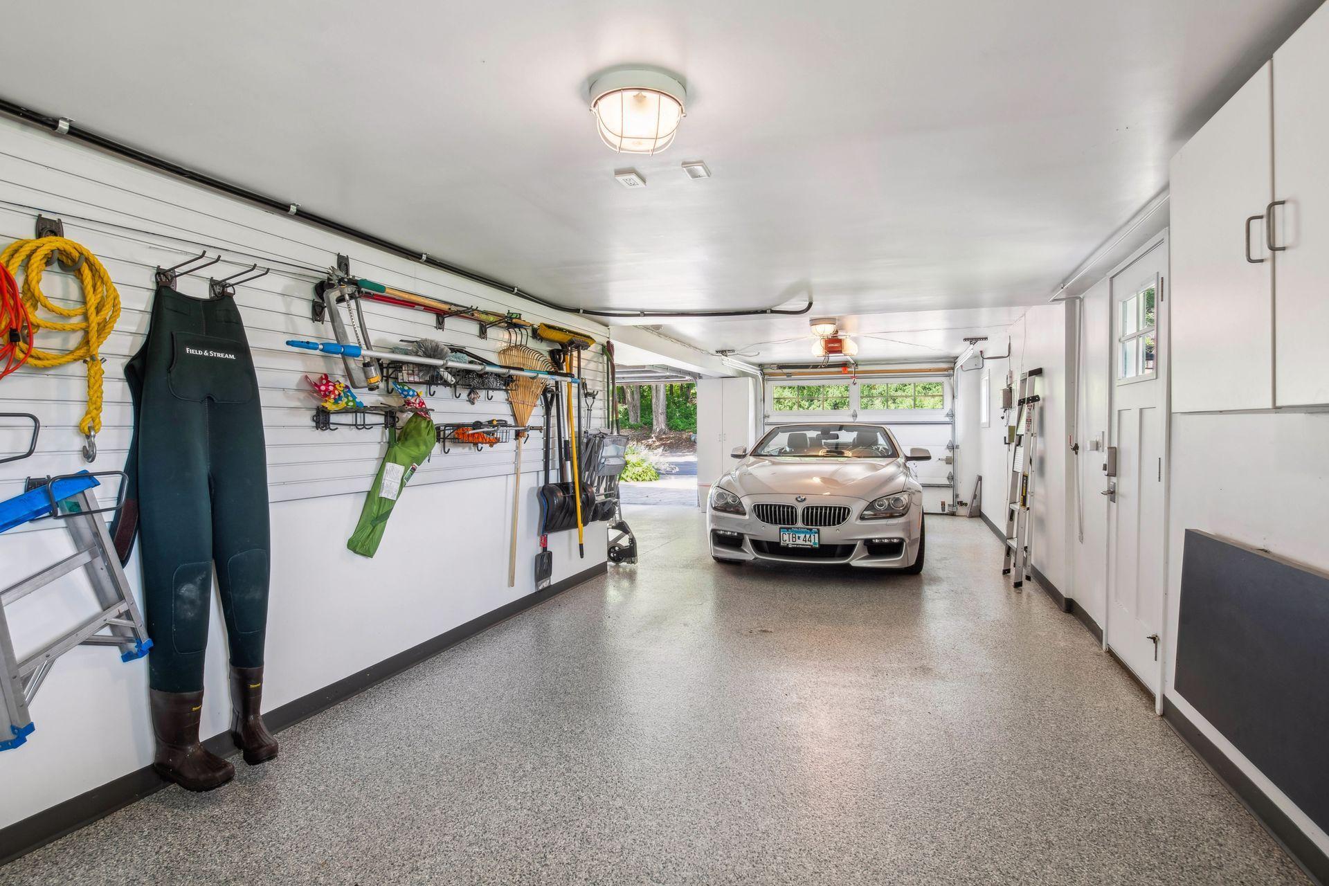 513 Ferndale Road W