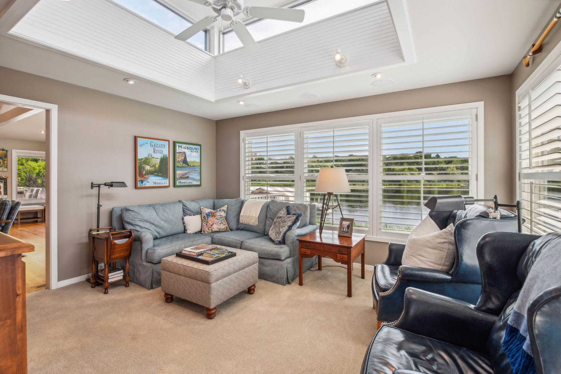 513 Ferndale Road W
