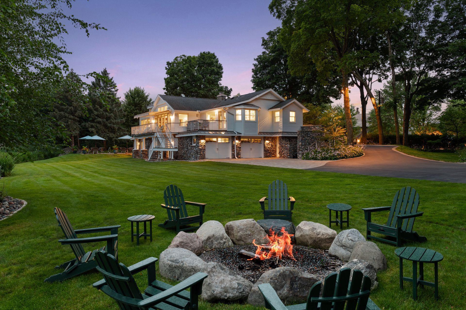 513 Ferndale Road W