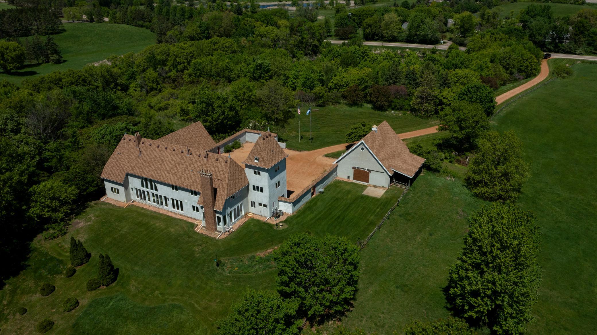 2725 Hamel Road