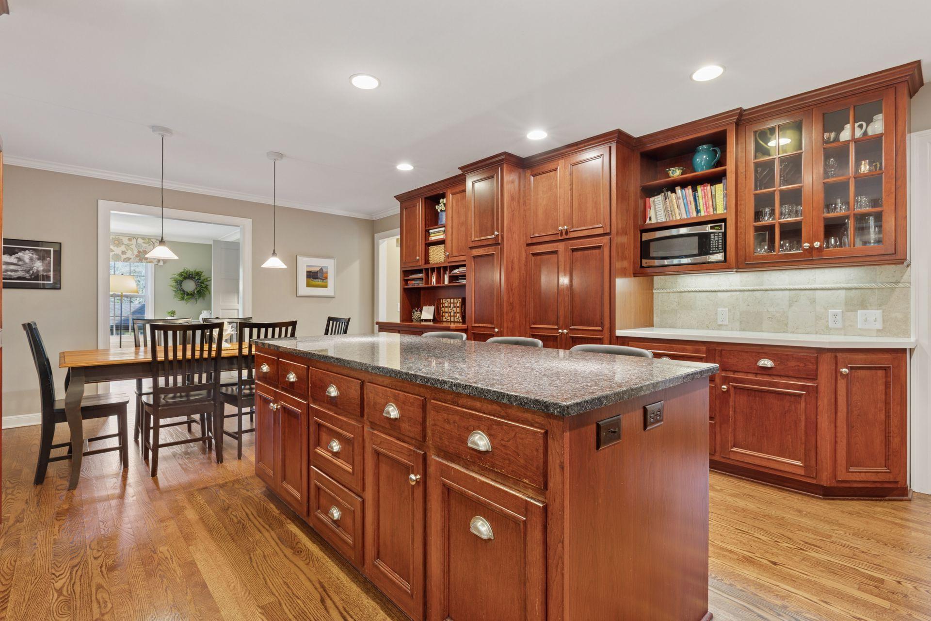 18500 Beaverwood Road