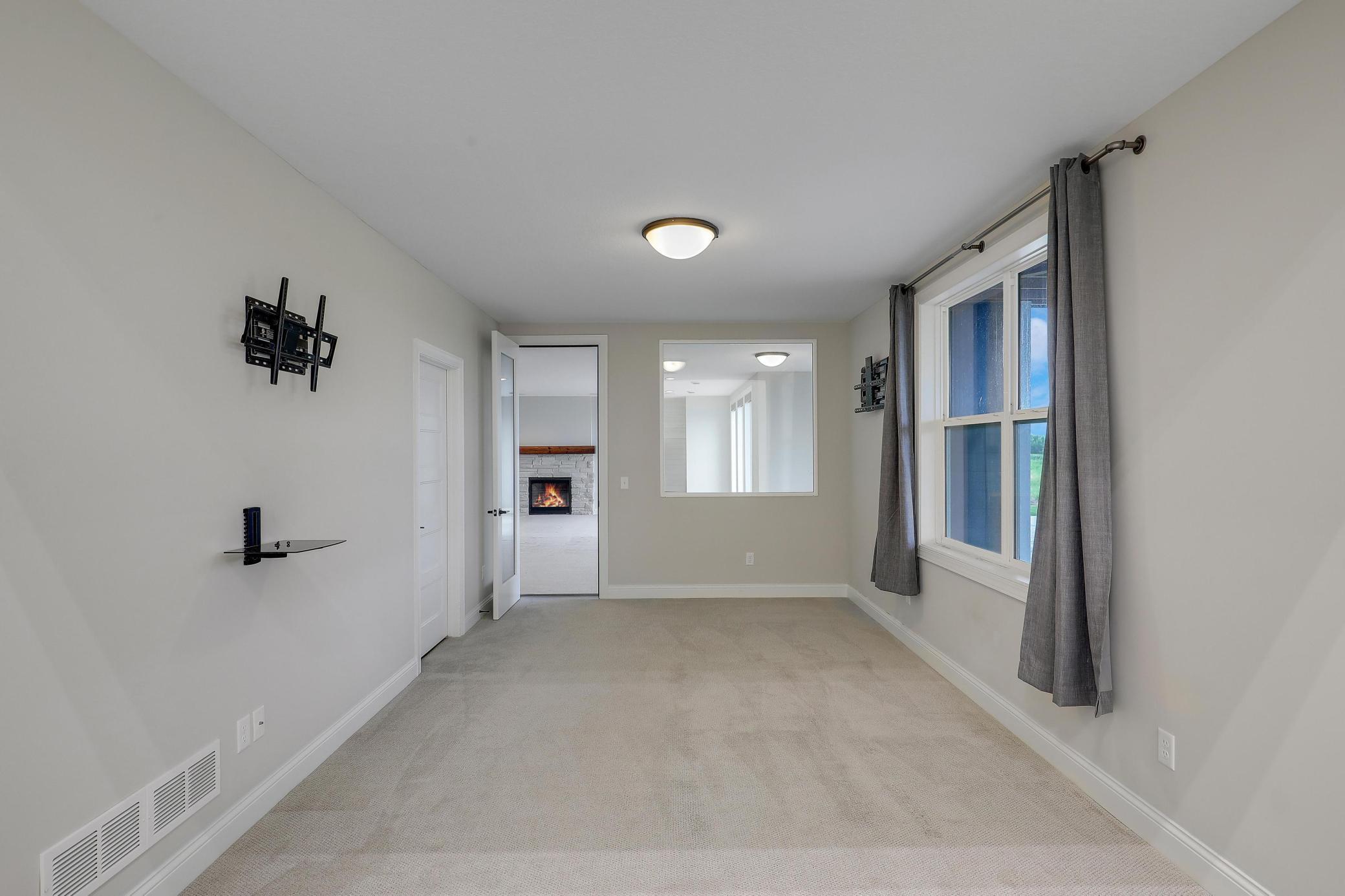5841 Robert Road