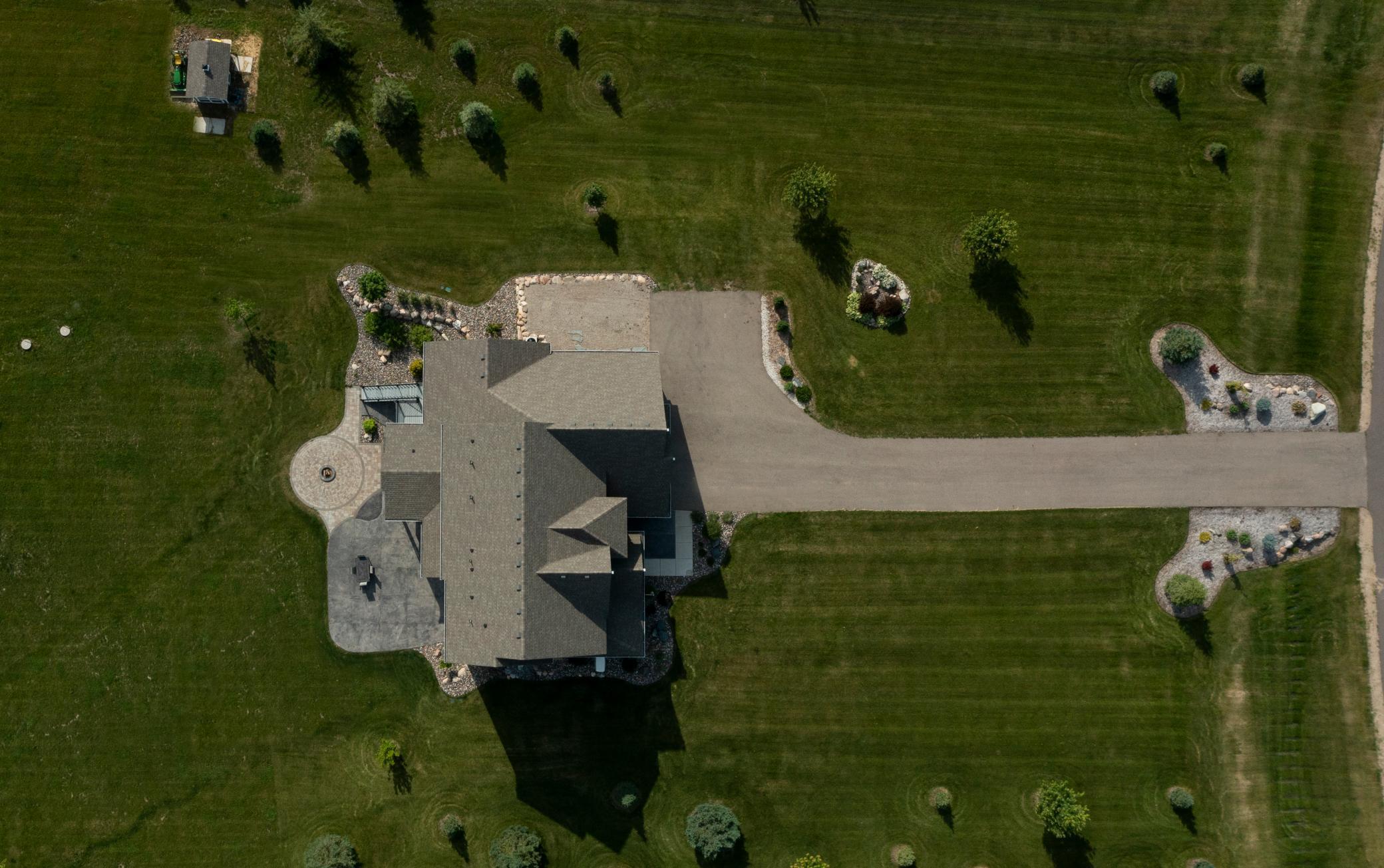 5841 Robert Road