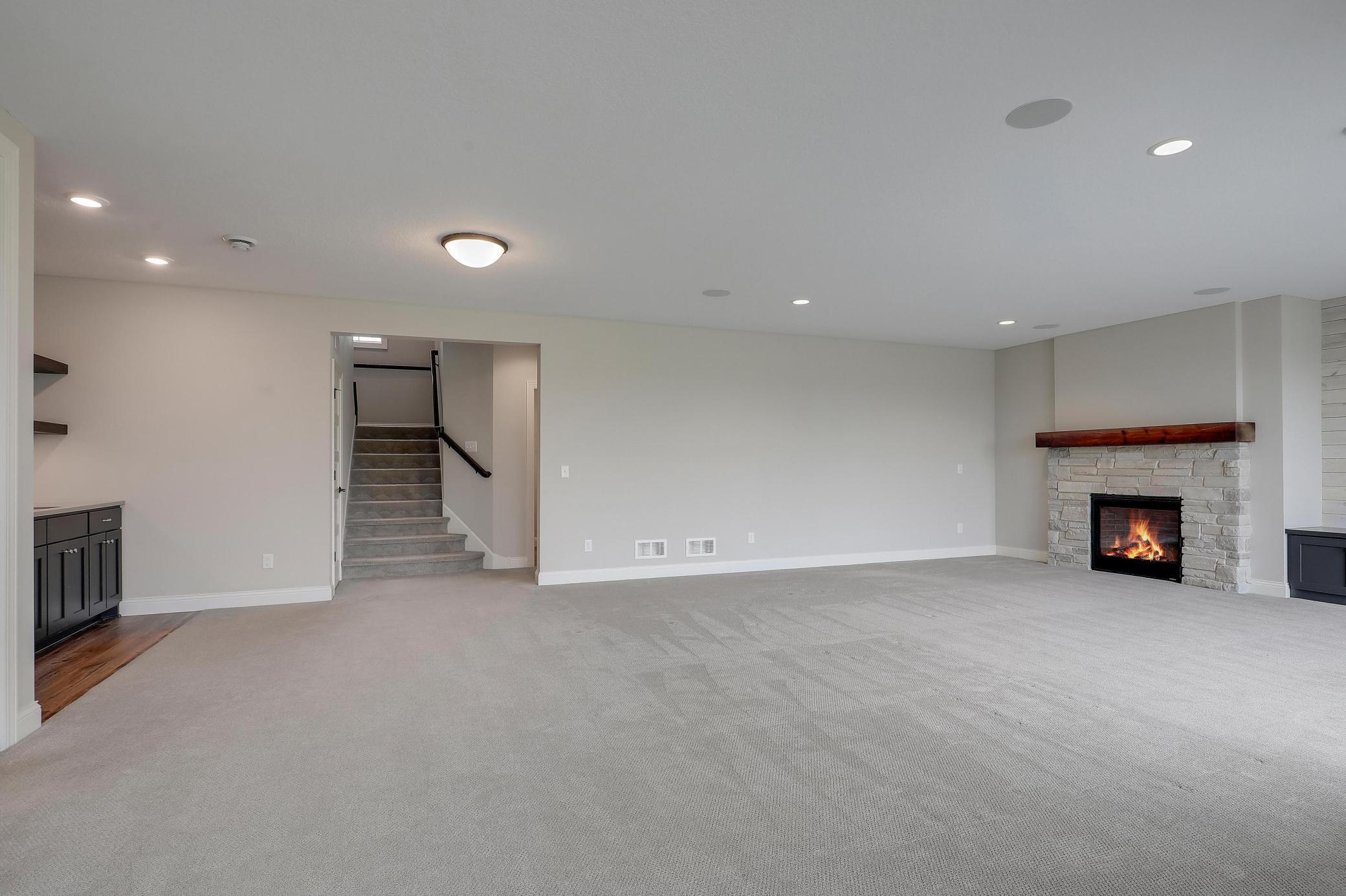 5841 Robert Road