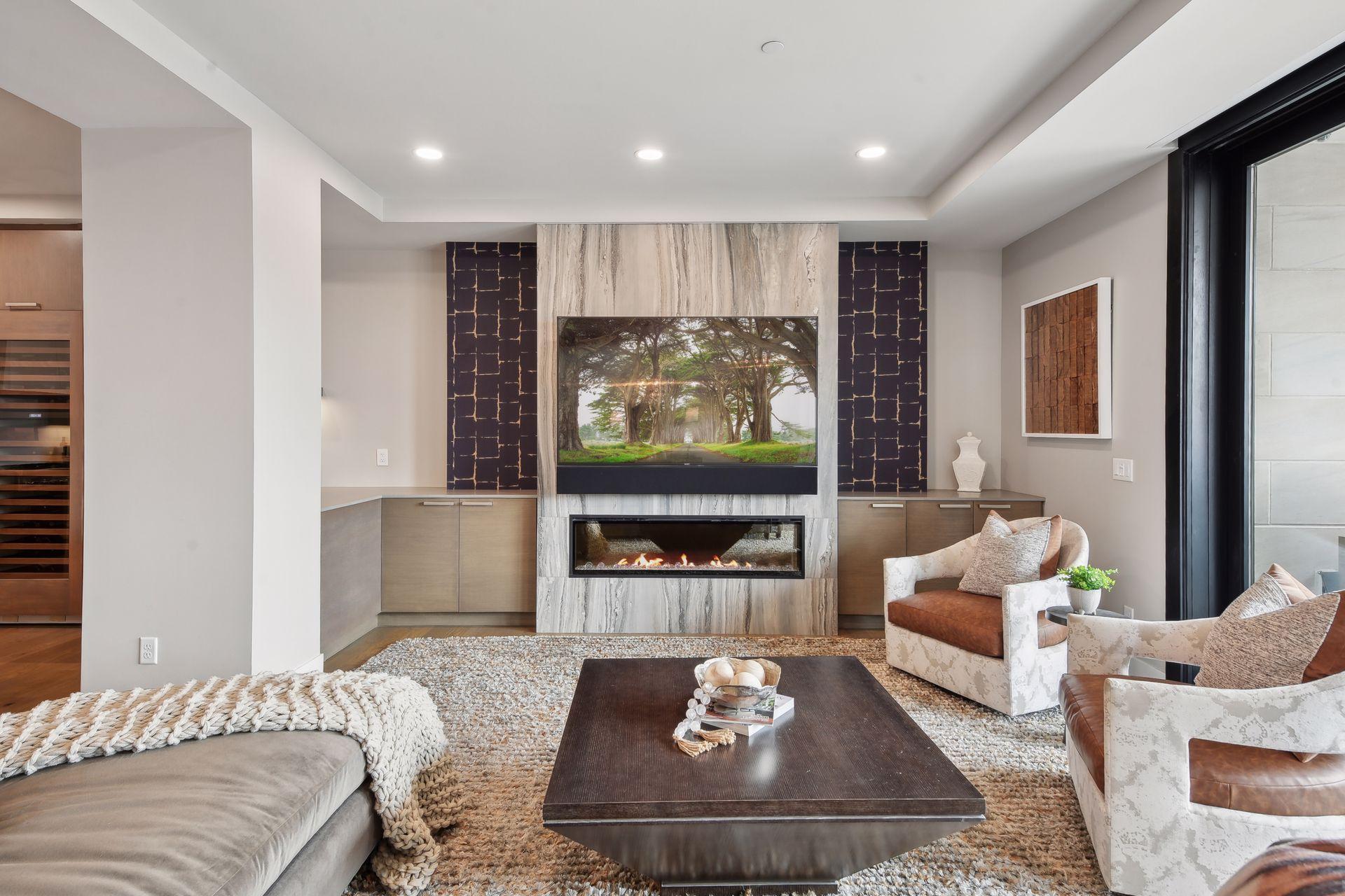 275 Lake Street E Unit: 103