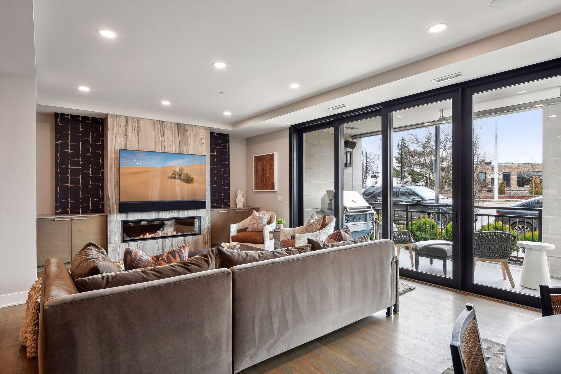 275 Lake Street E Unit: 103