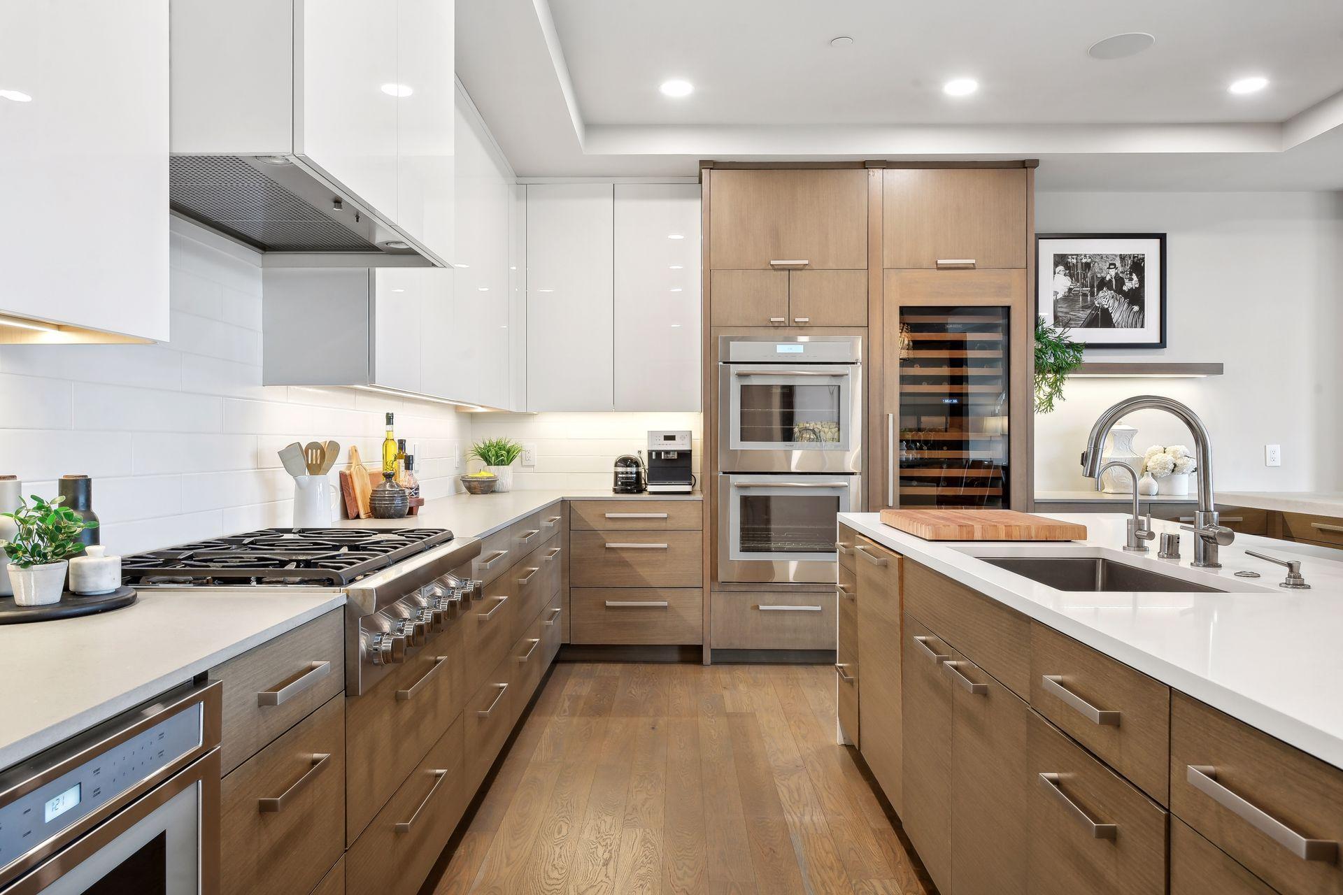 275 Lake Street E Unit: 103