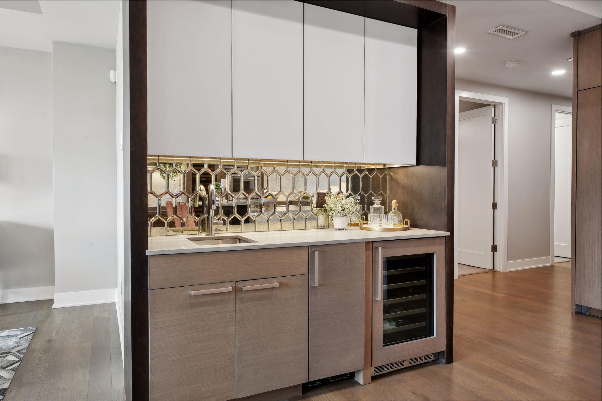 275 Lake Street E Unit: 103