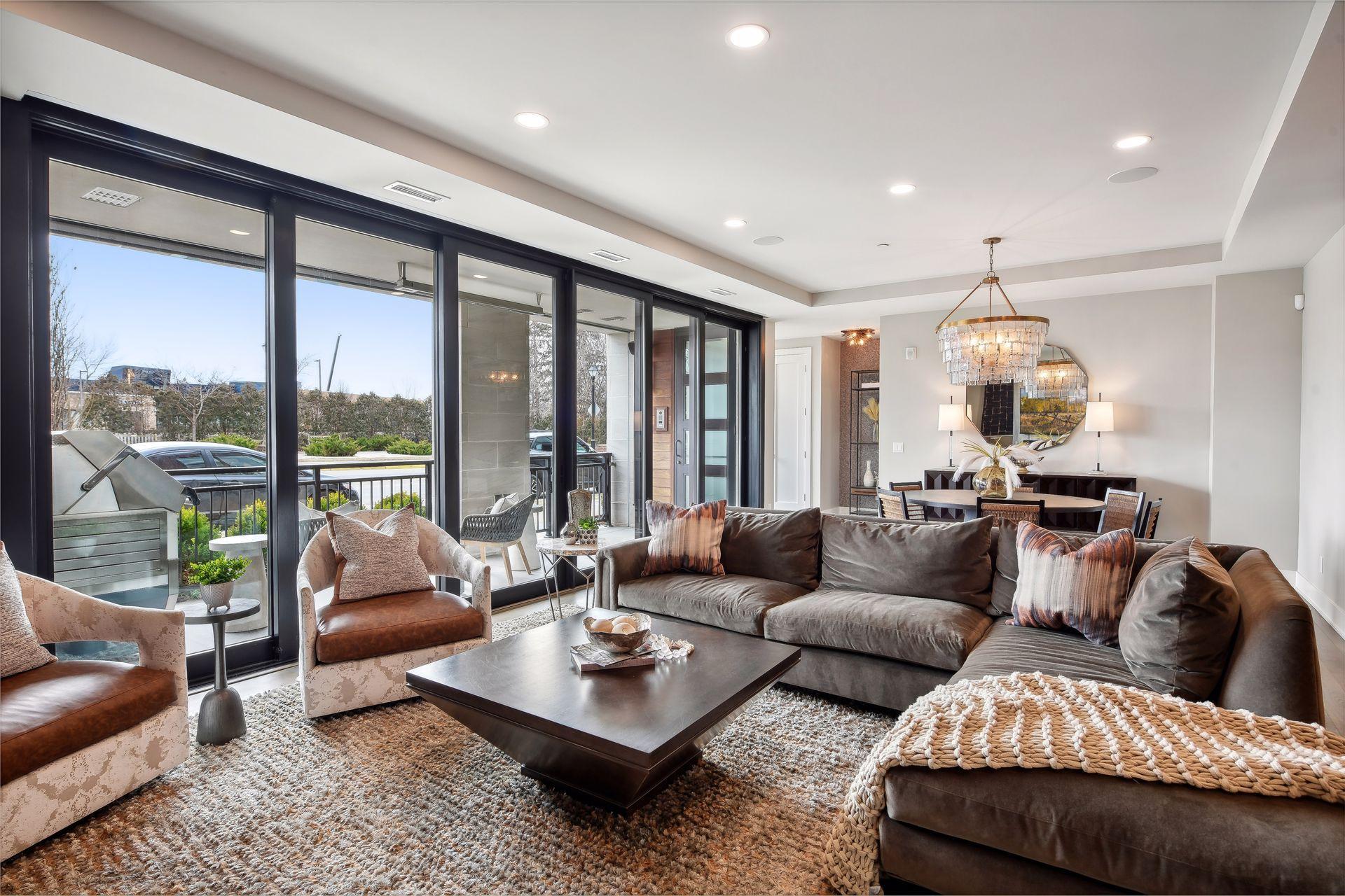275 Lake Street E Unit: 103