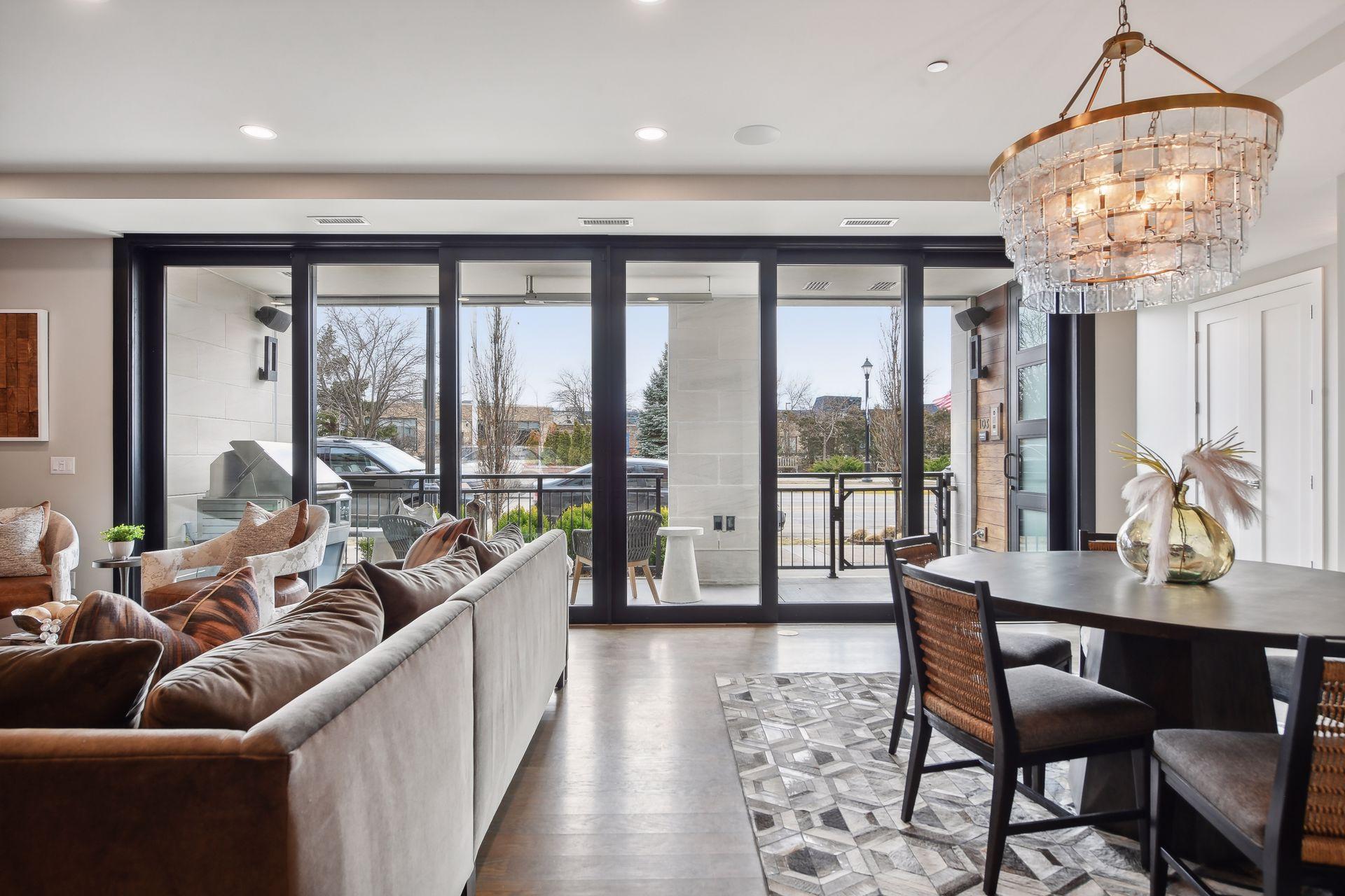 275 Lake Street E Unit: 103