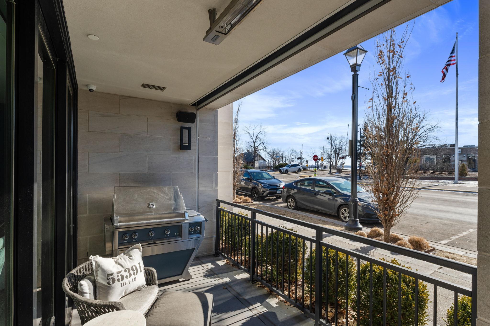275 Lake Street E Unit: 103