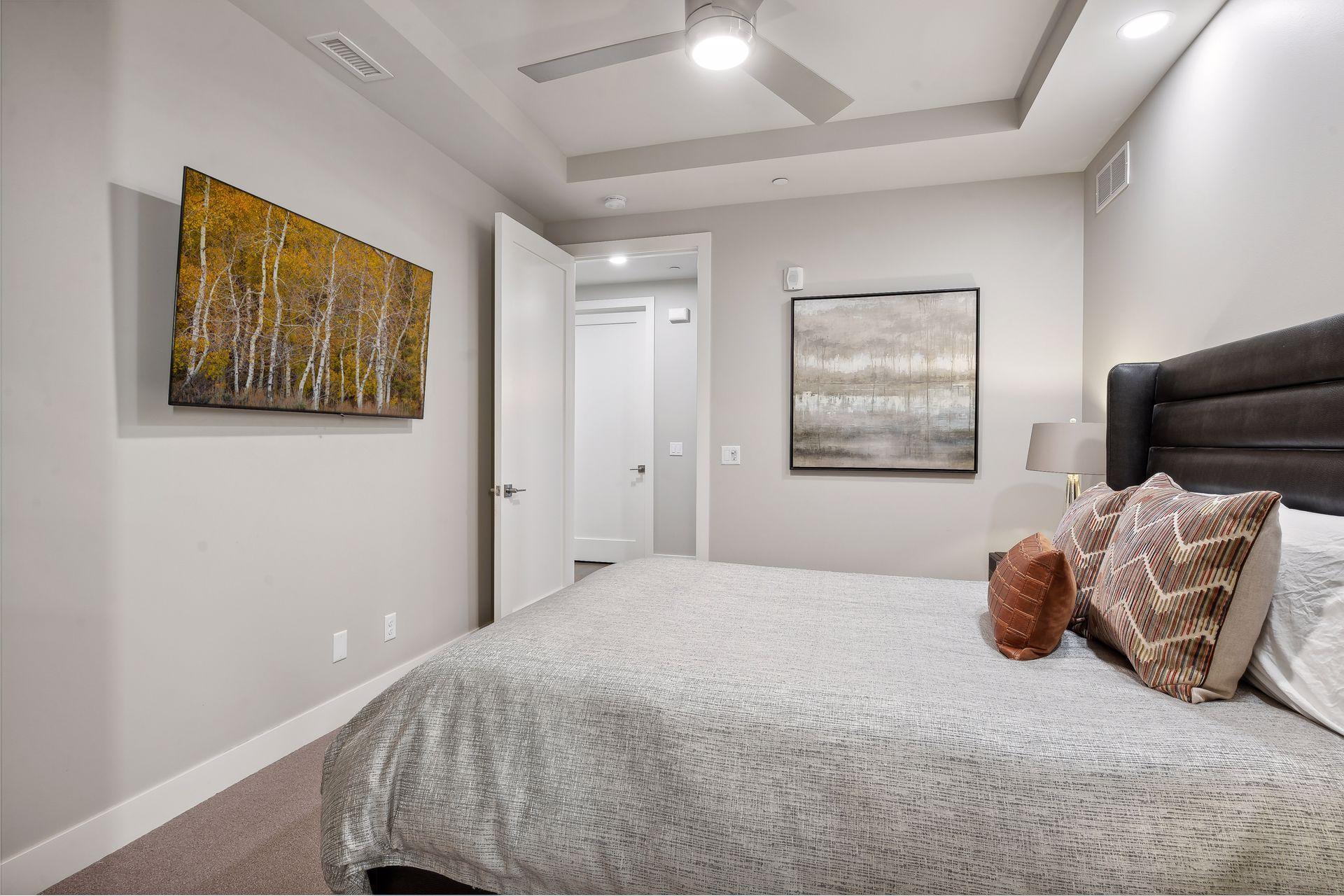 275 Lake Street E Unit: 103