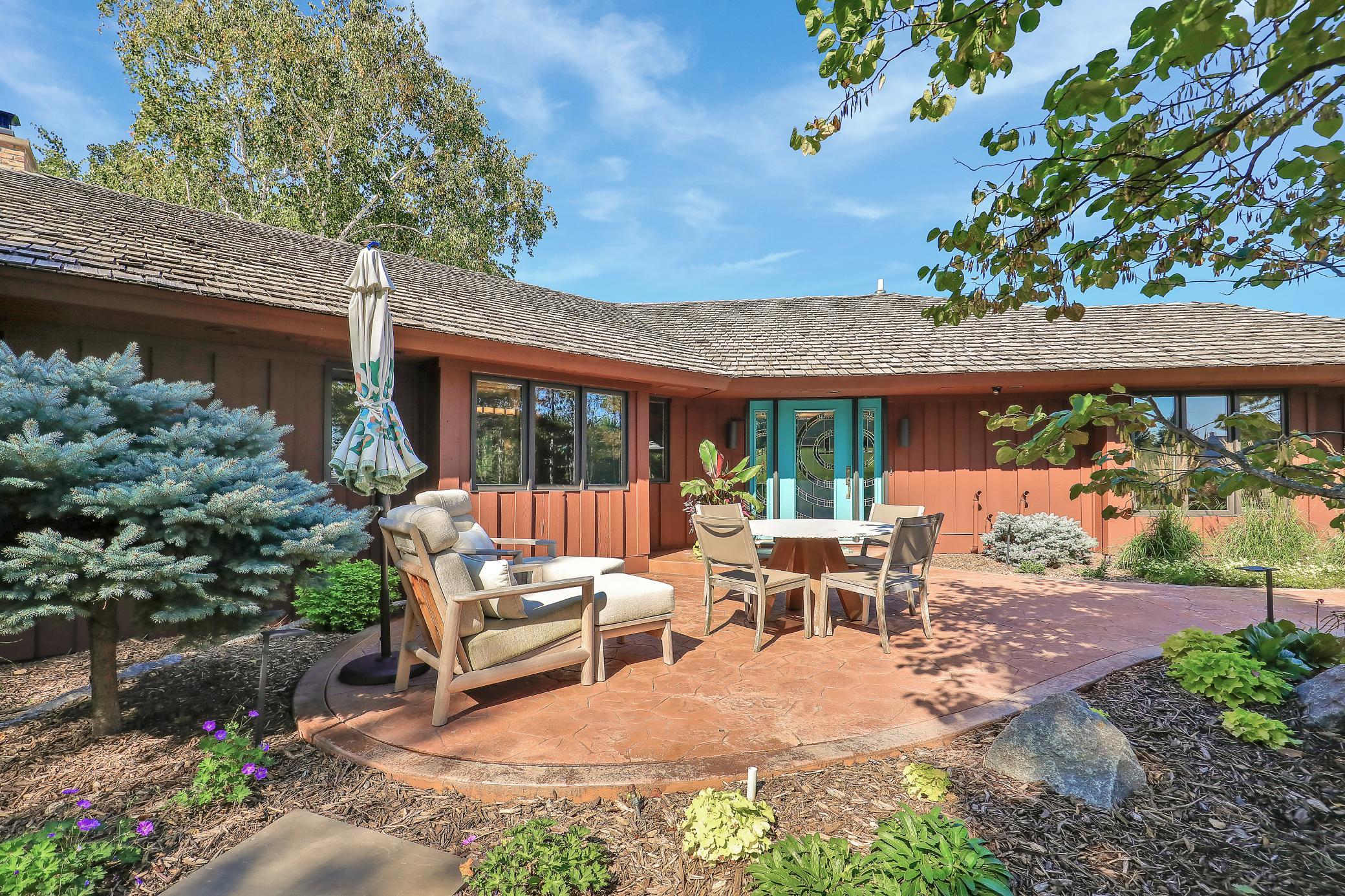 505 S Willow Drive