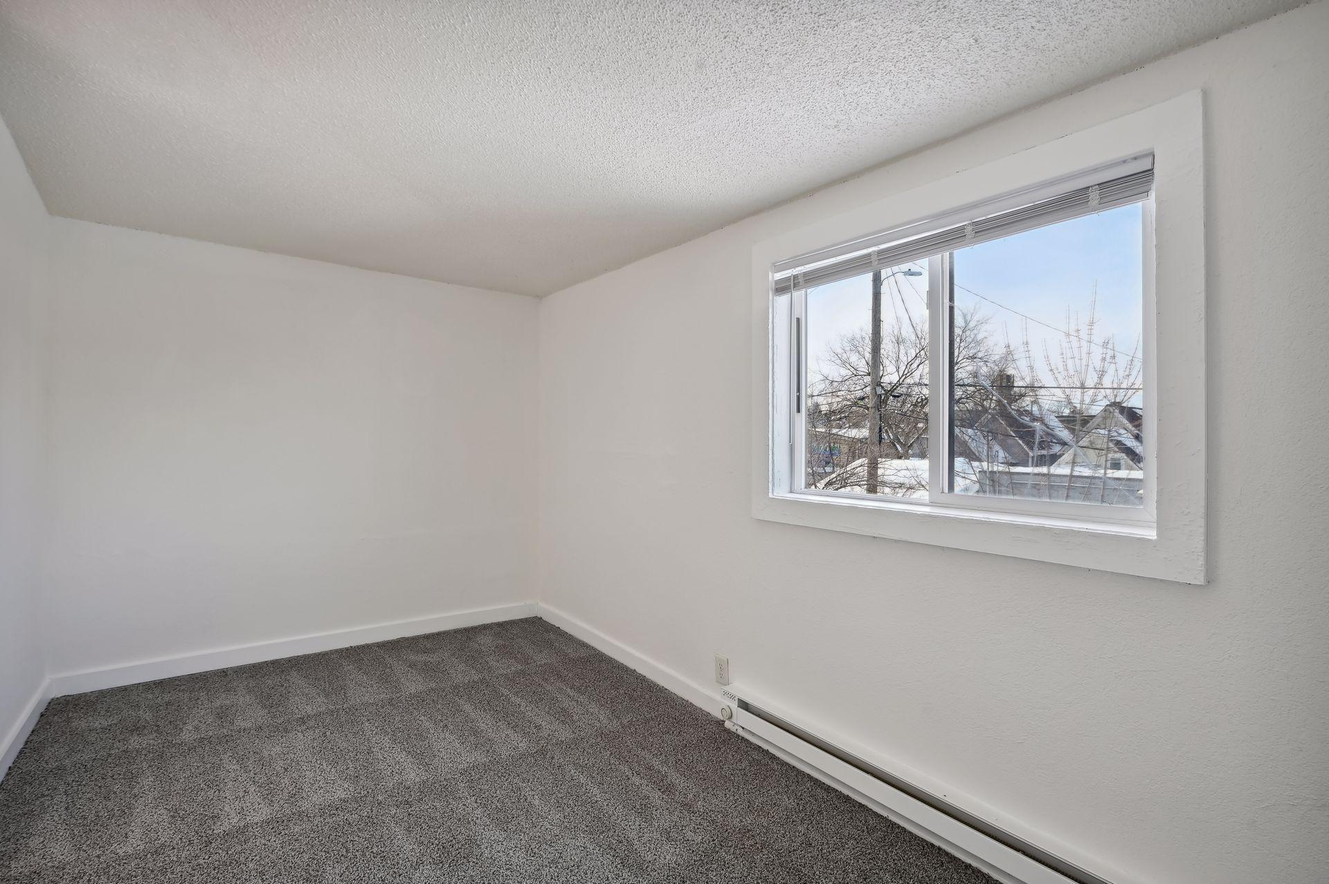 2704 Garfield Avenue