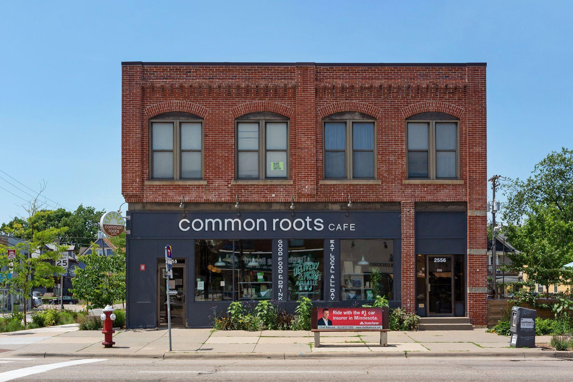 2704 Garfield Avenue