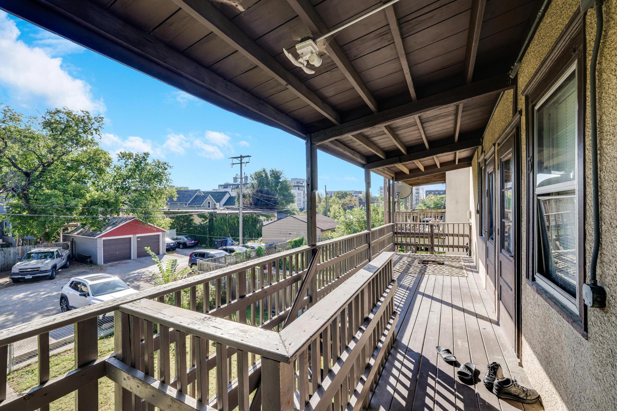 2821 Garfield Avenue