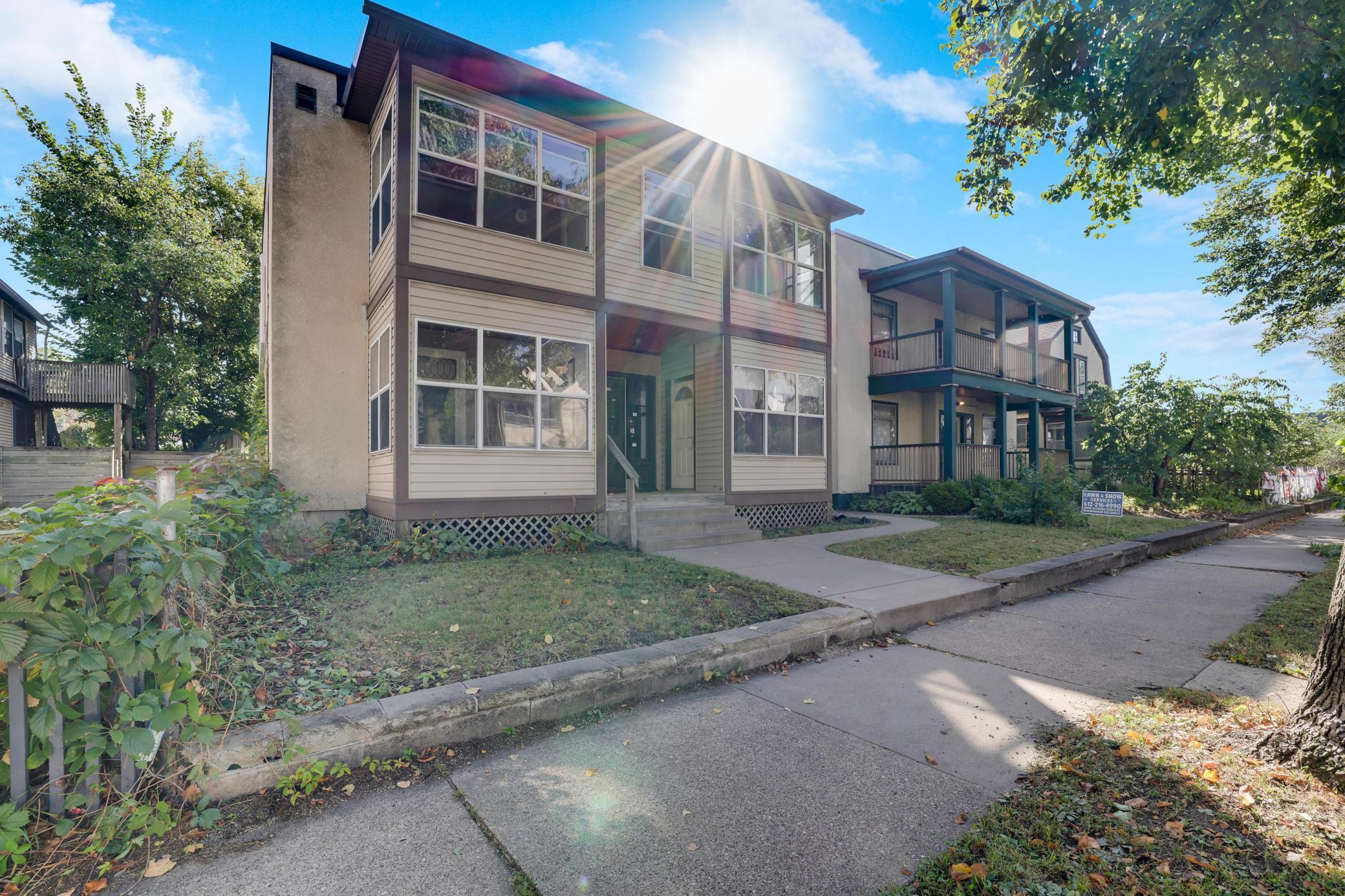 2821 Garfield Avenue