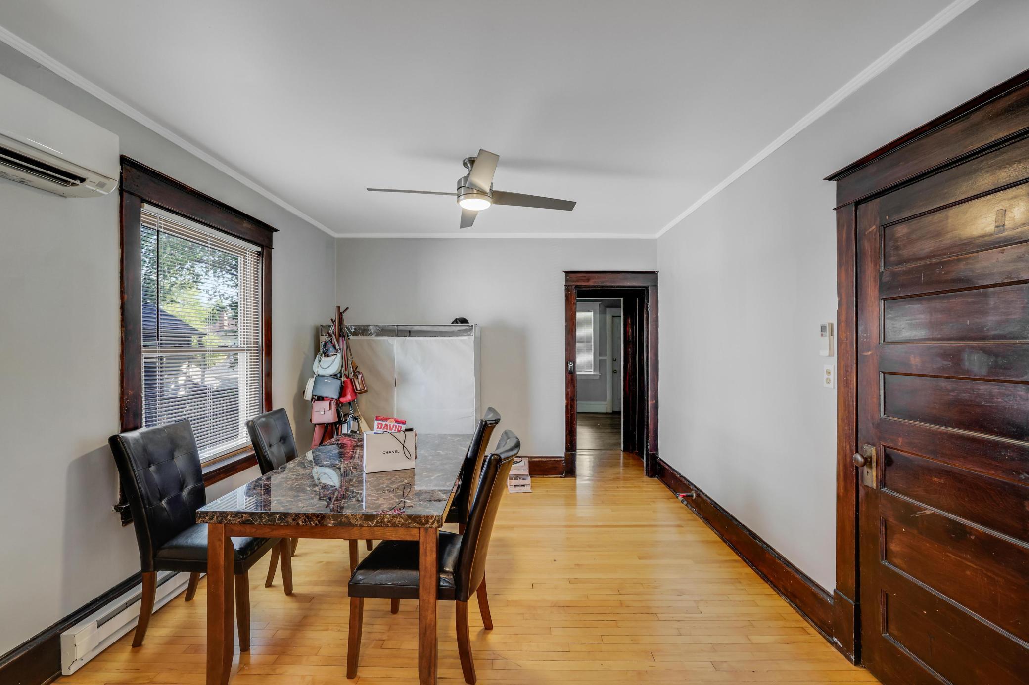 2821 Garfield Avenue