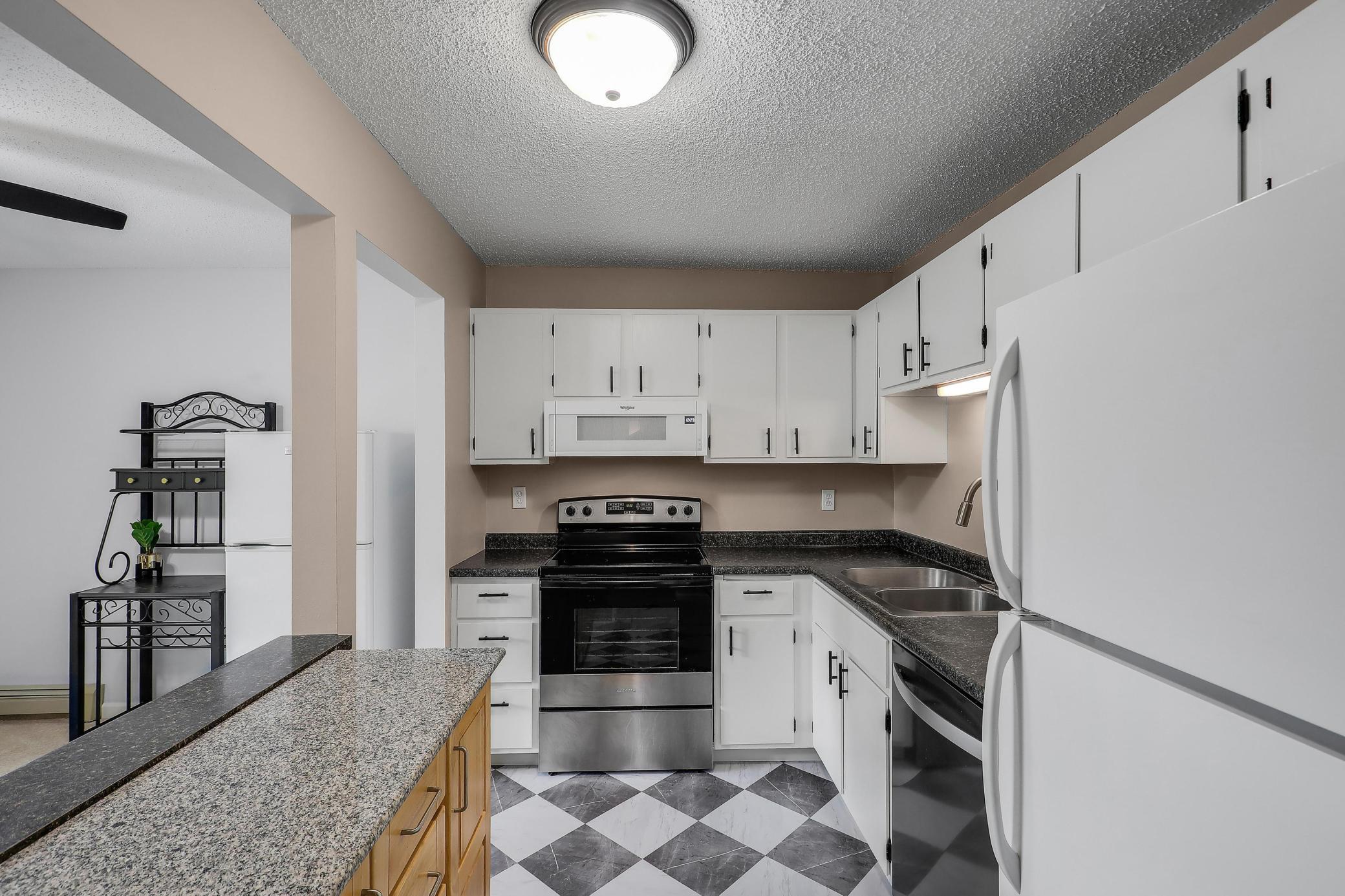 5607 Green Circle Drive Unit: 210