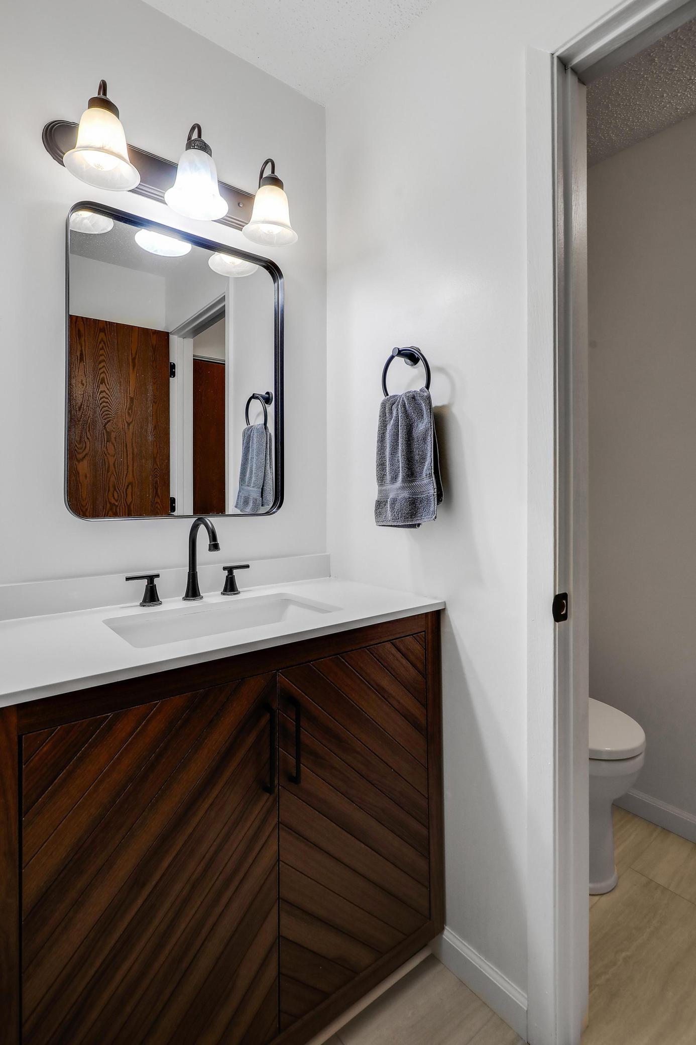 5607 Green Circle Drive Unit: 210