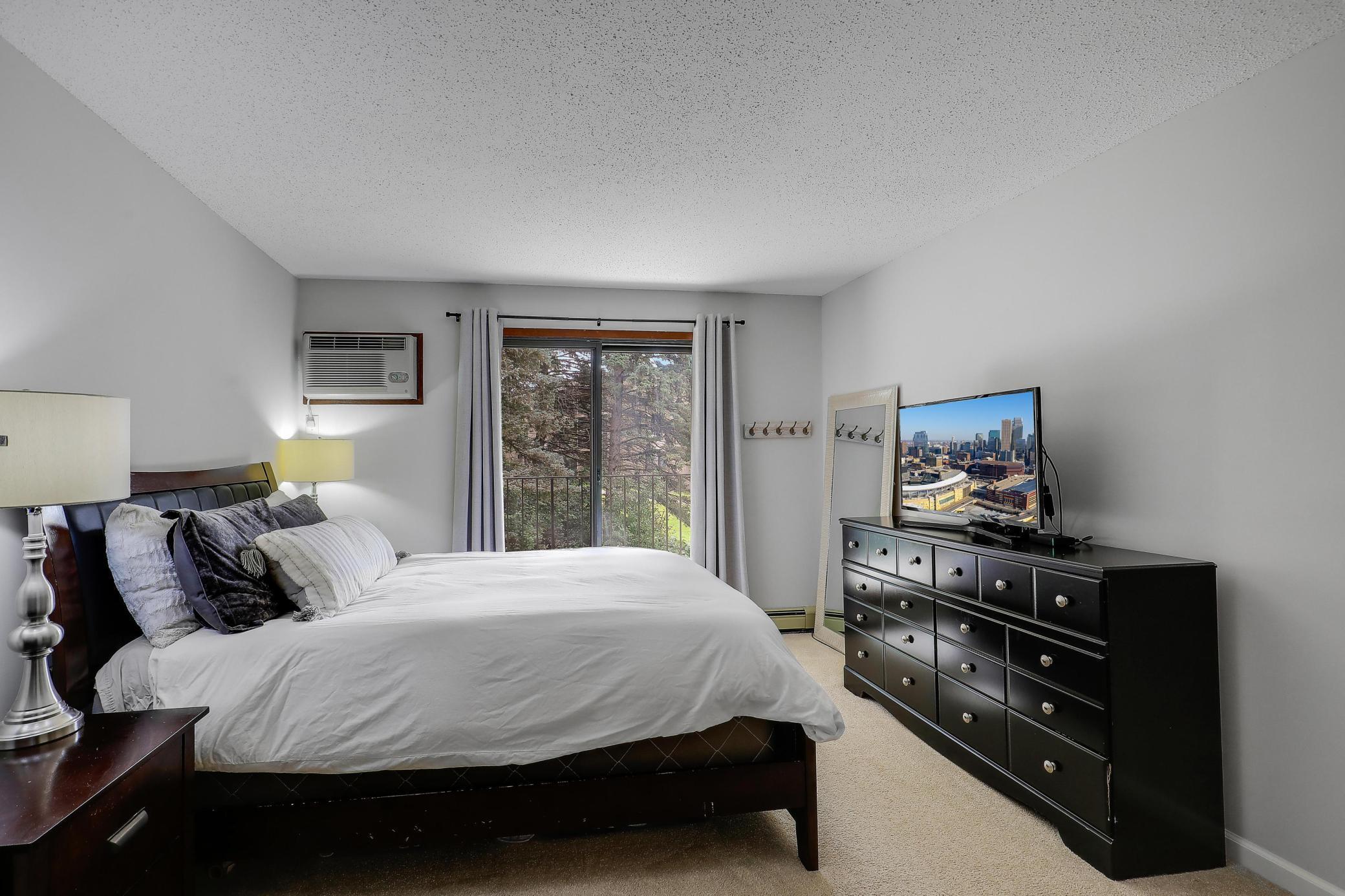 5607 Green Circle Drive Unit: 210