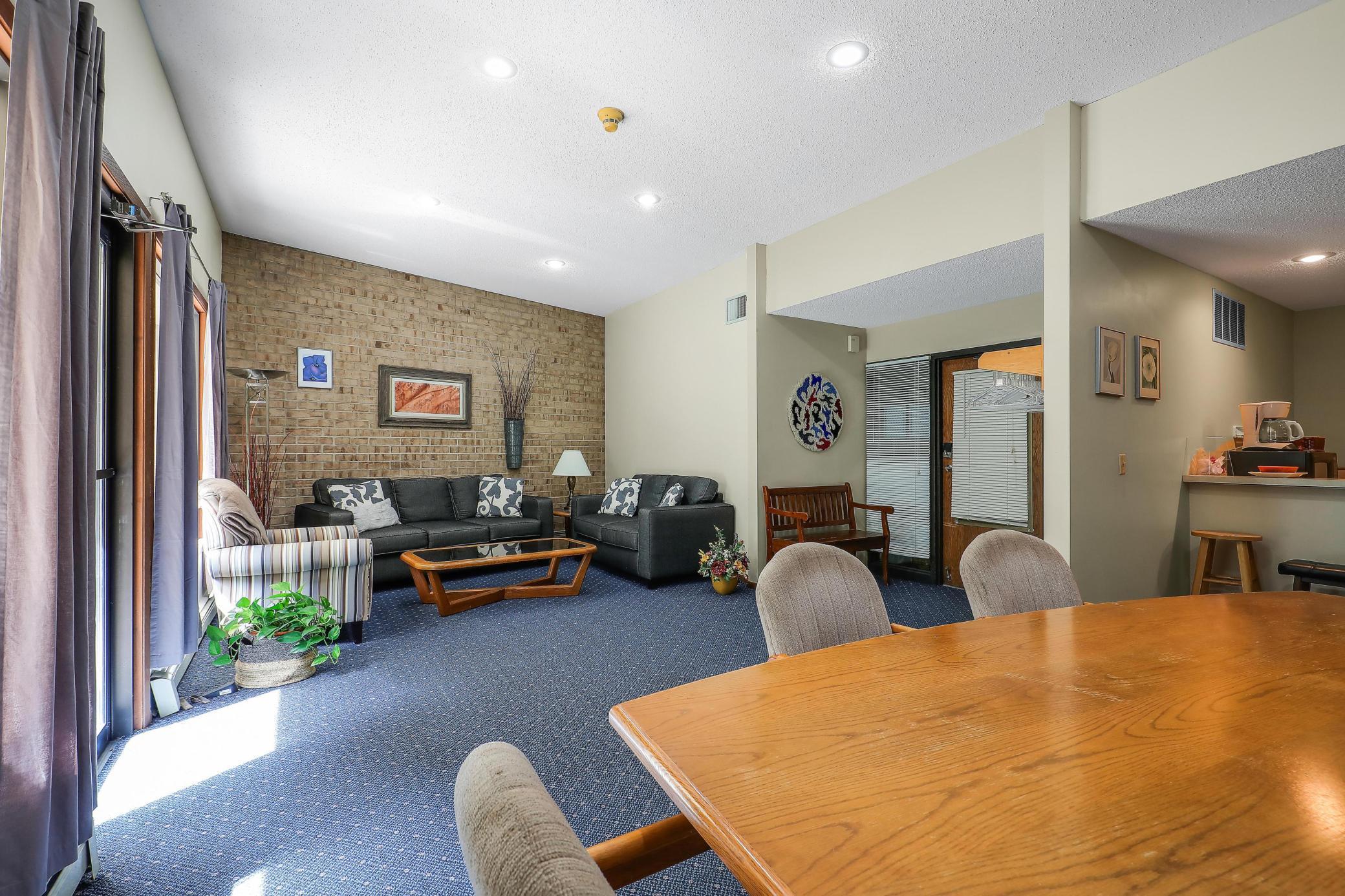 5607 Green Circle Drive Unit: 210