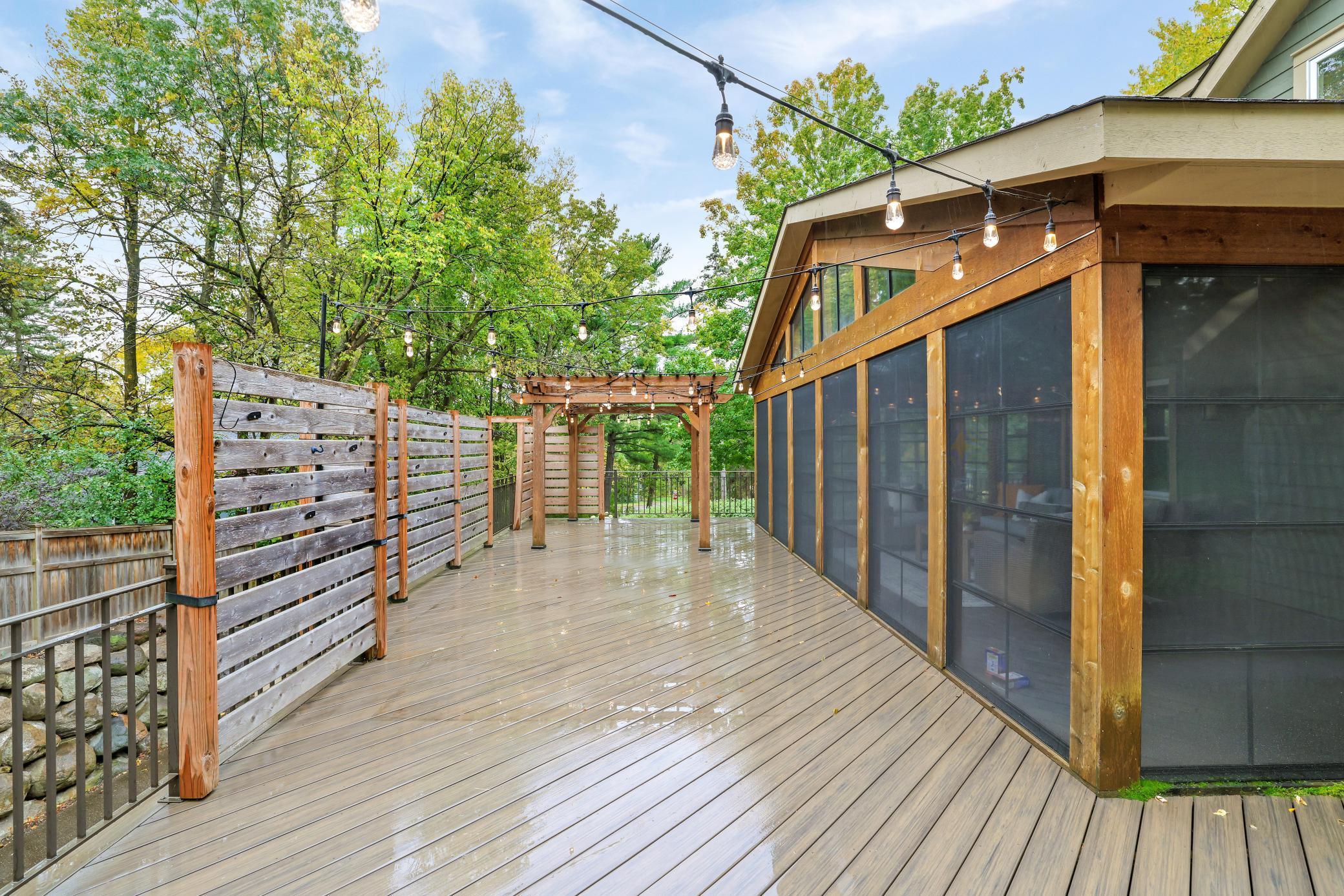 14908 Glen Oak Street