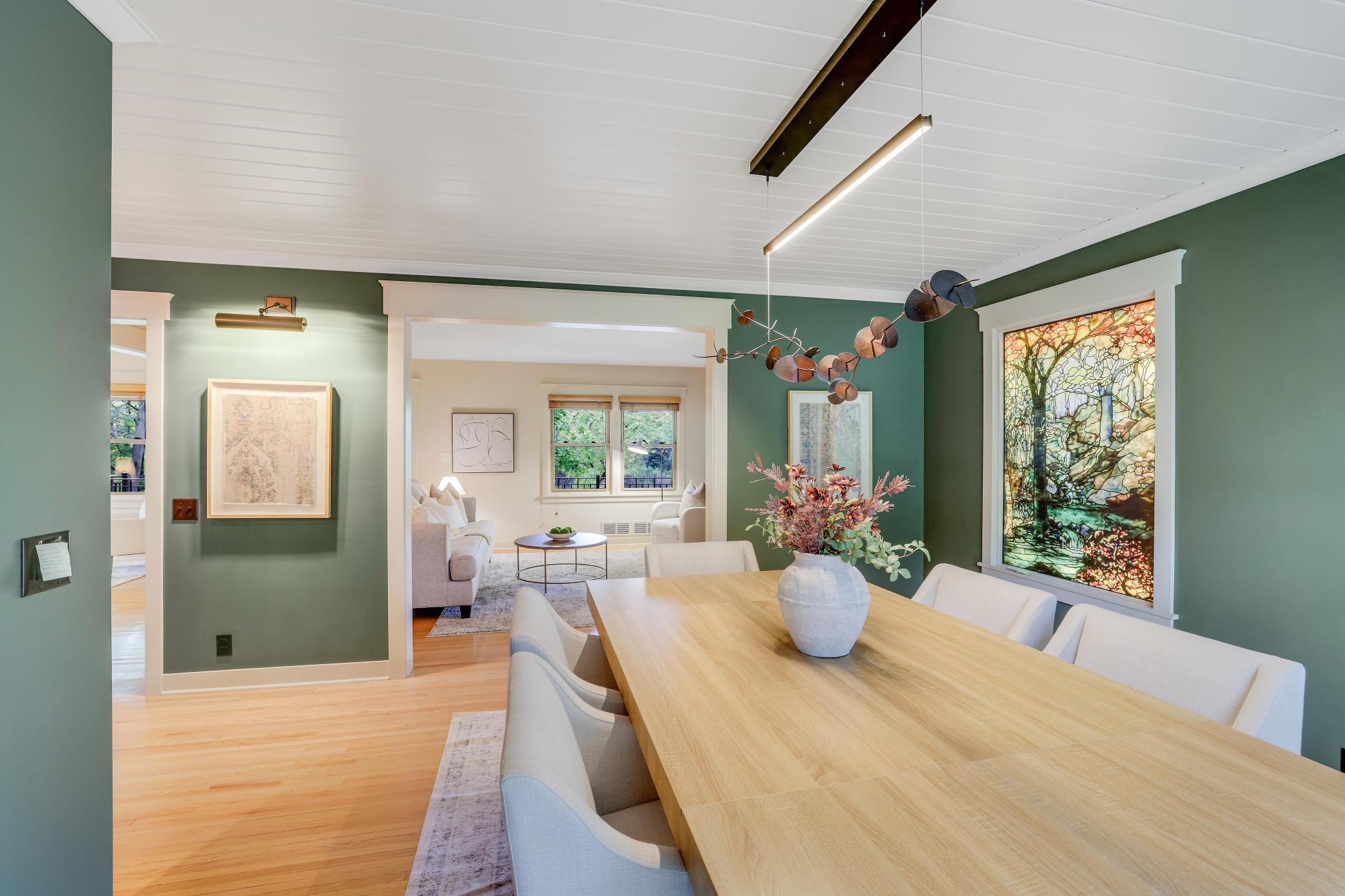 14908 Glen Oak Street