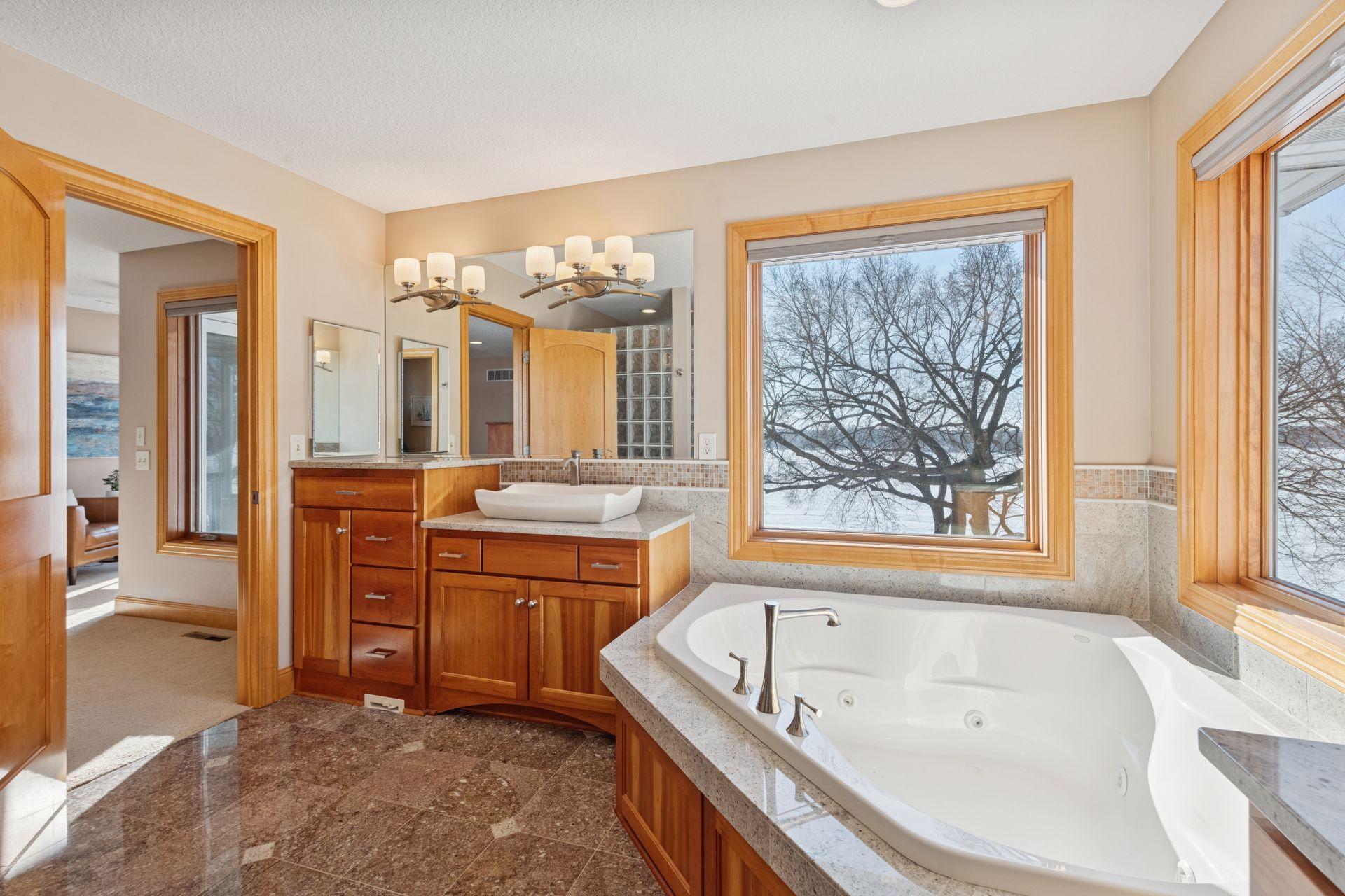 4743 Island View Drive