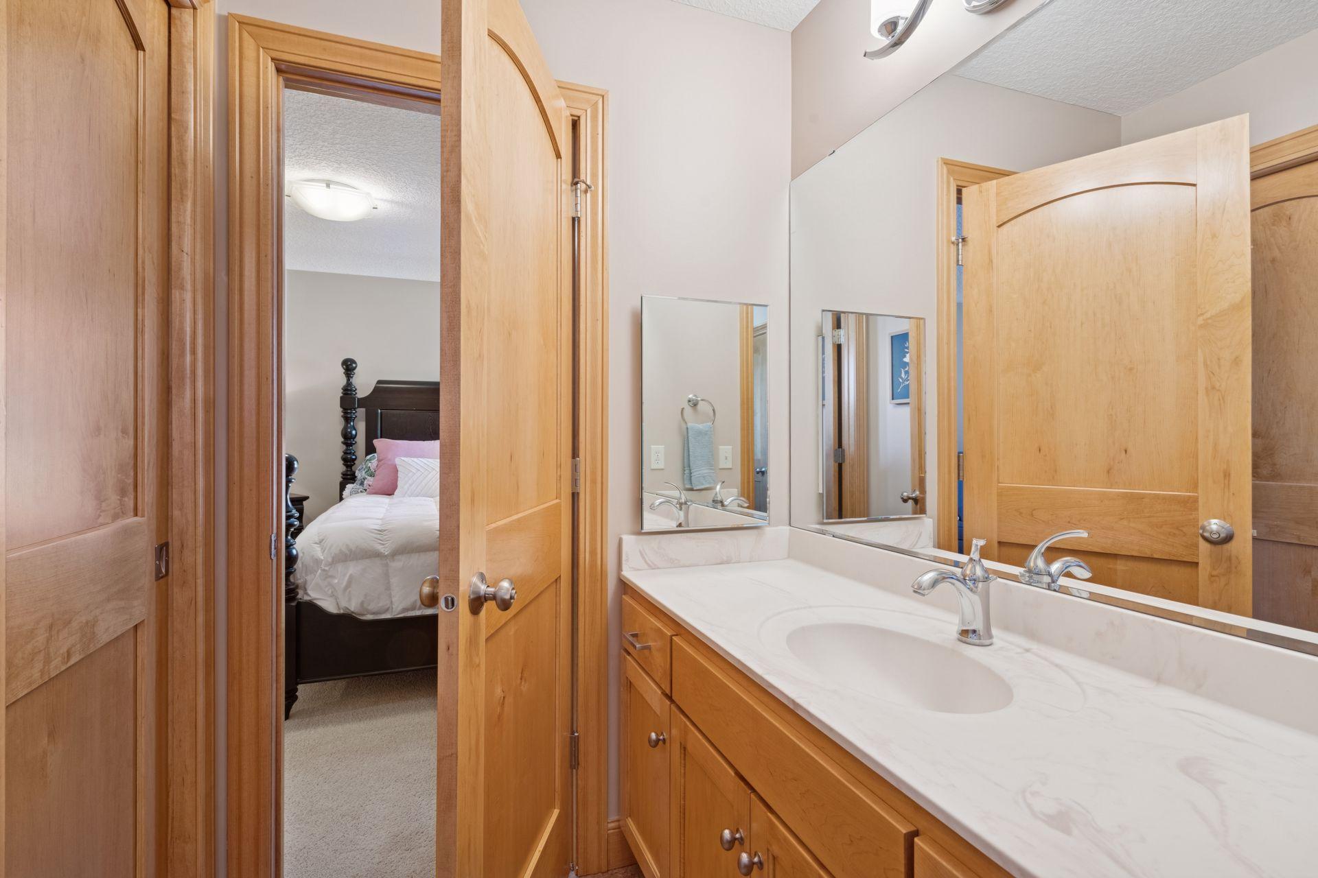 4743 Island View Drive