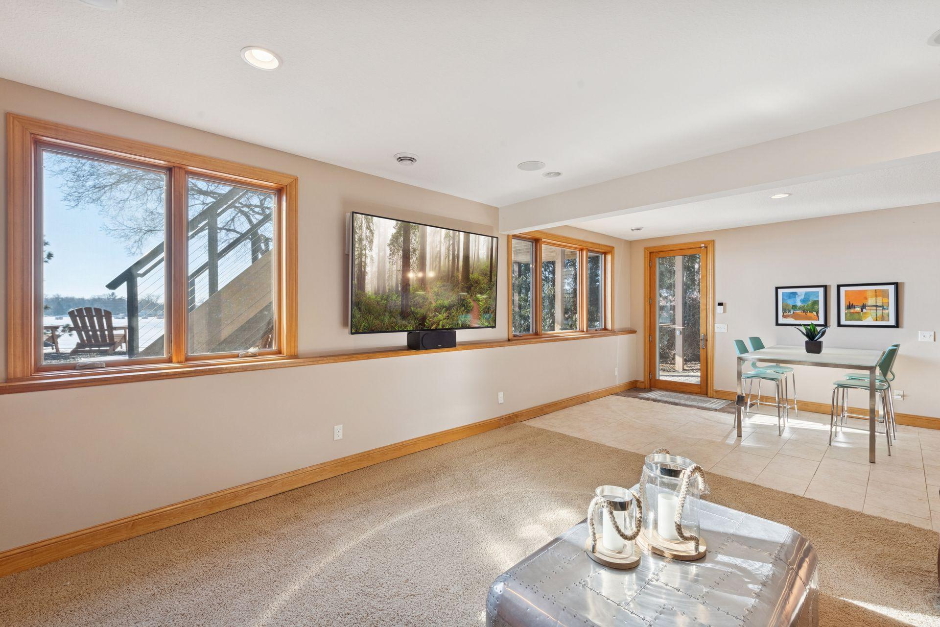 4743 Island View Drive