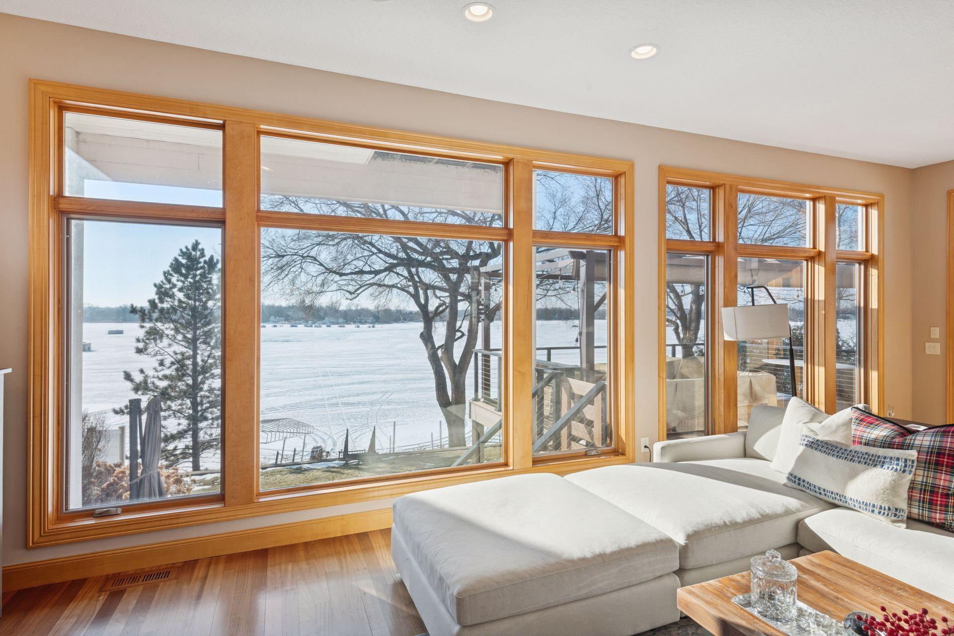4743 Island View Drive