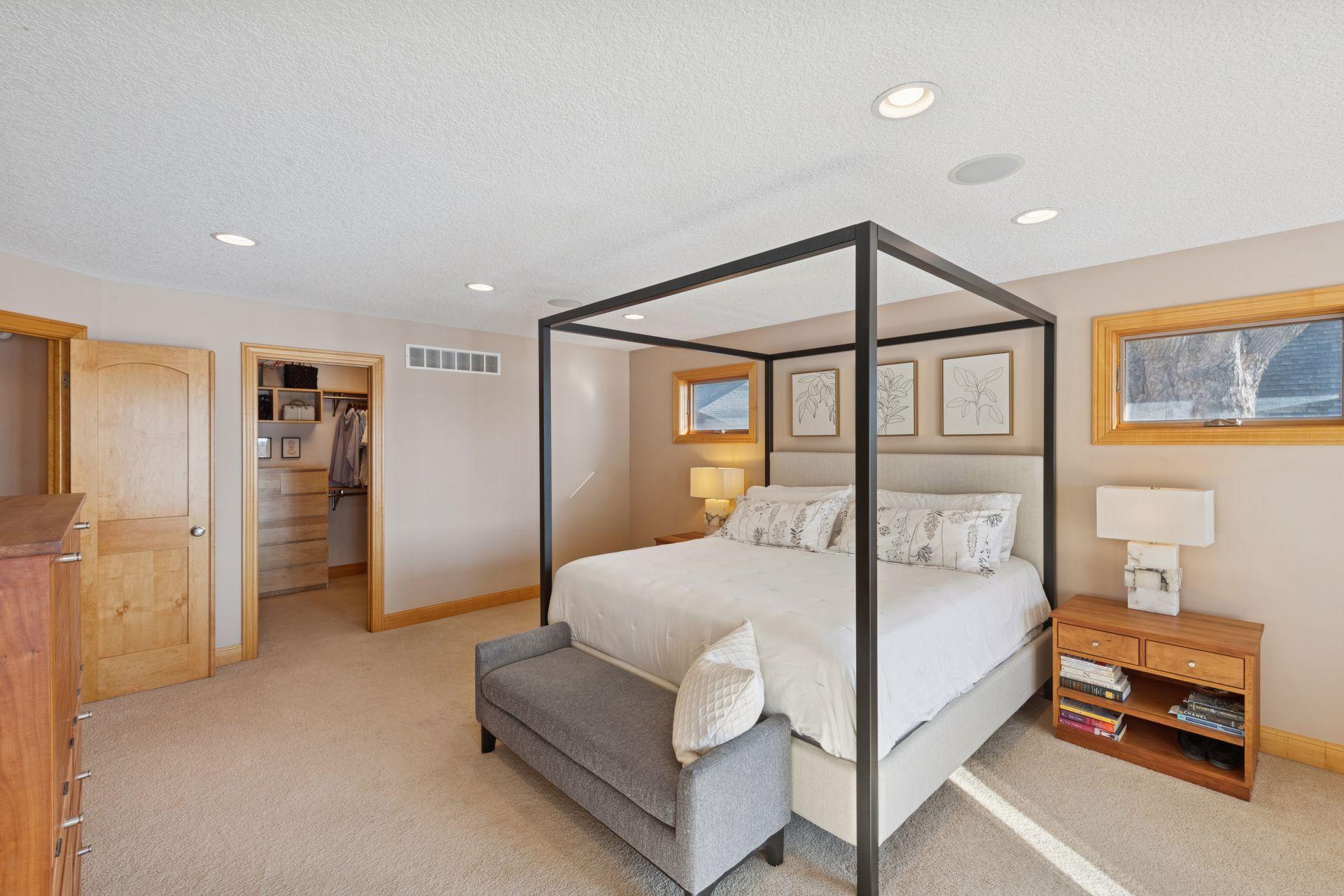 4743 Island View Drive